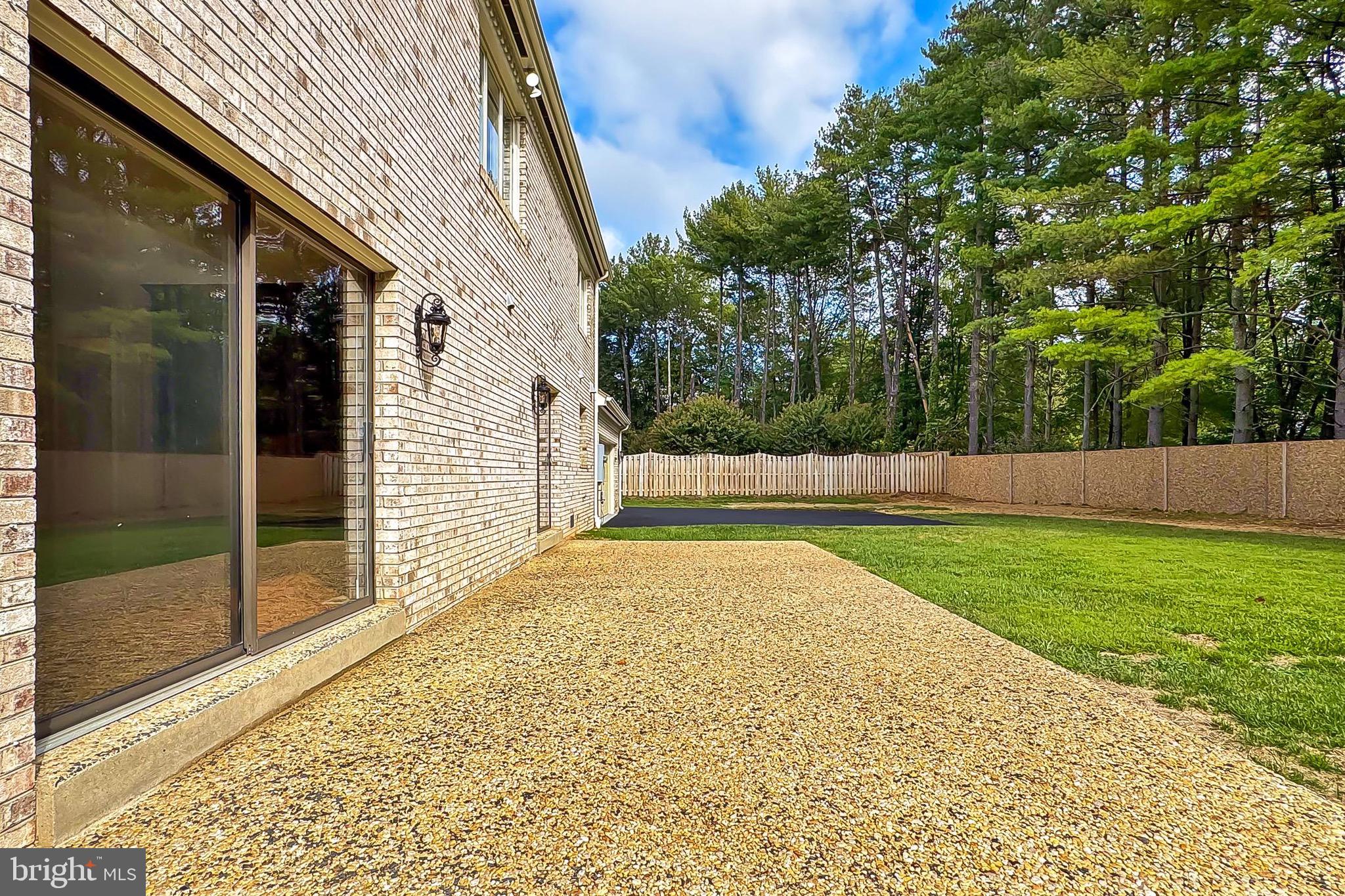 EVERMAY - Residential Lease