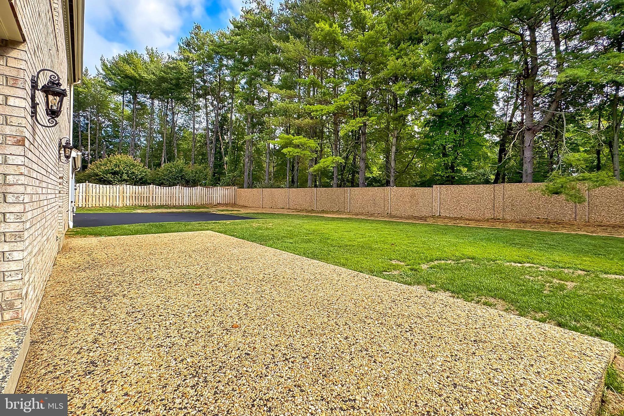 EVERMAY - Residential Lease