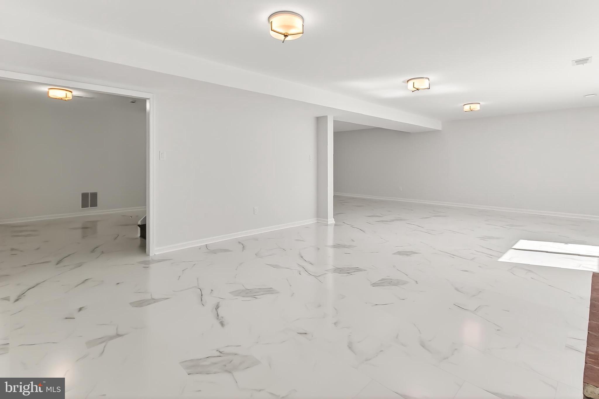 EVERMAY - Residential Lease