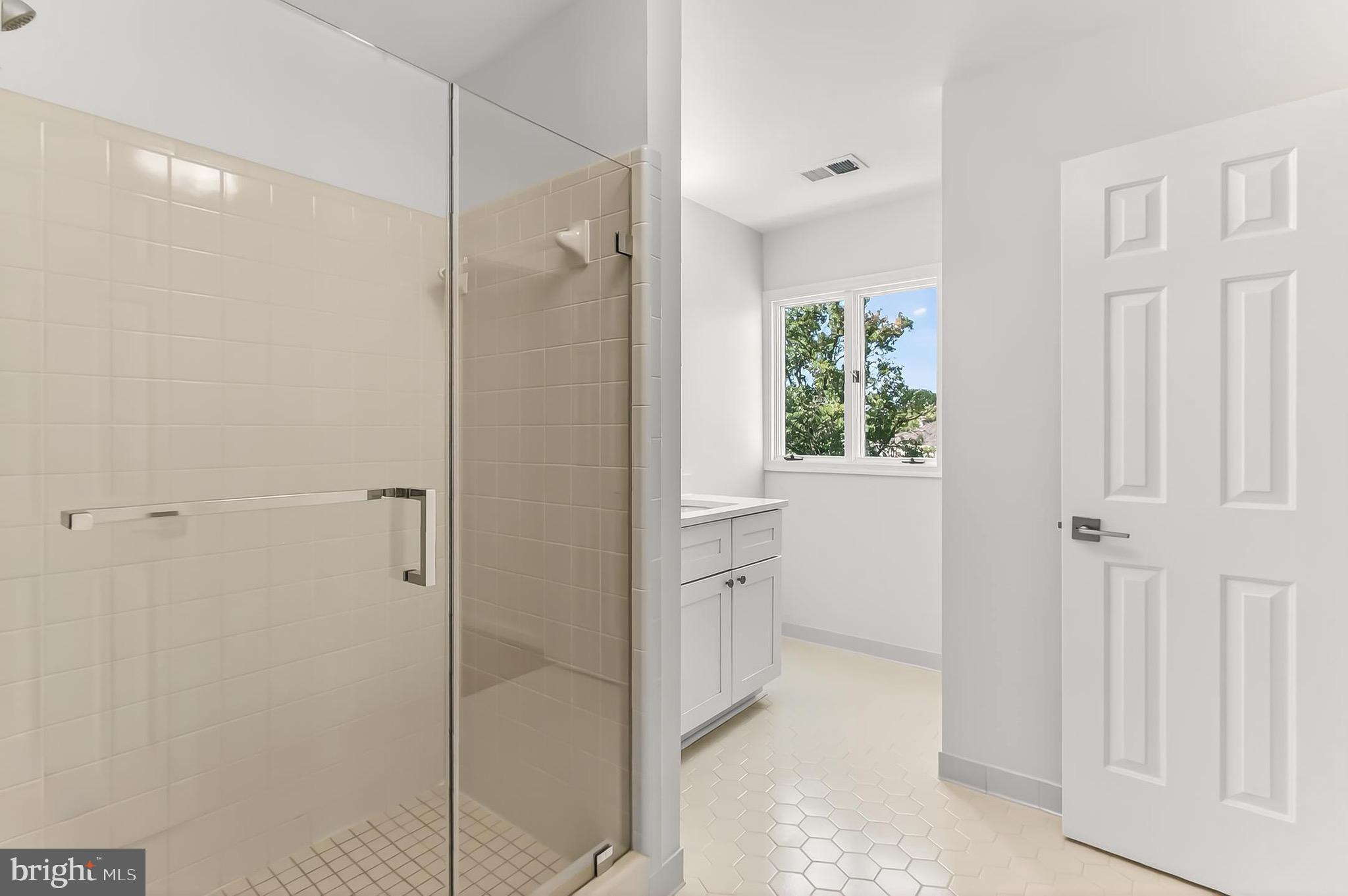 EVERMAY - Residential Lease