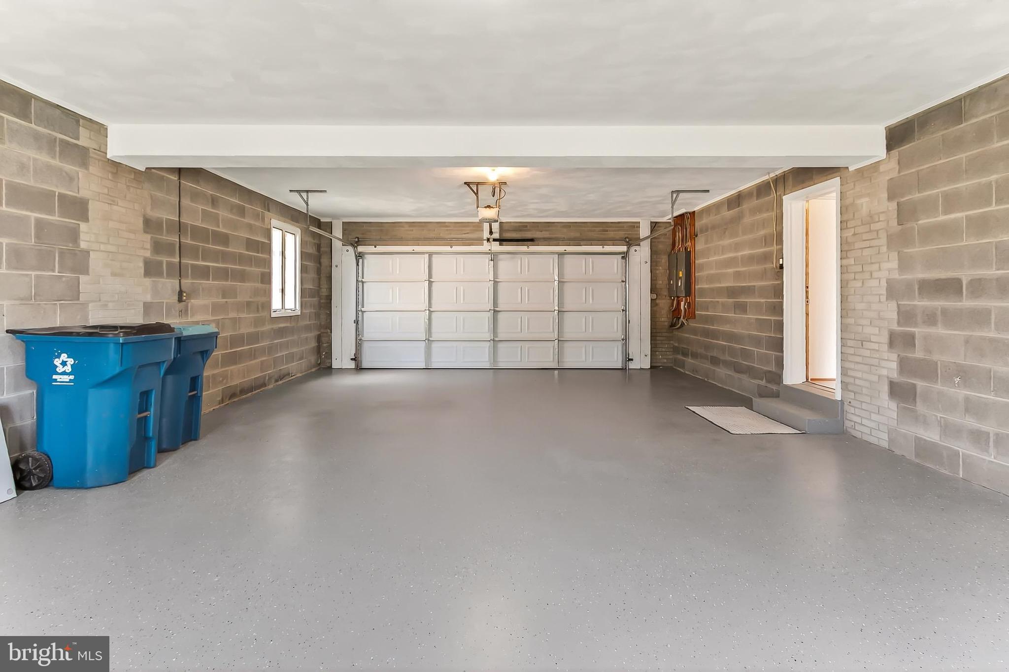 EVERMAY - Residential Lease