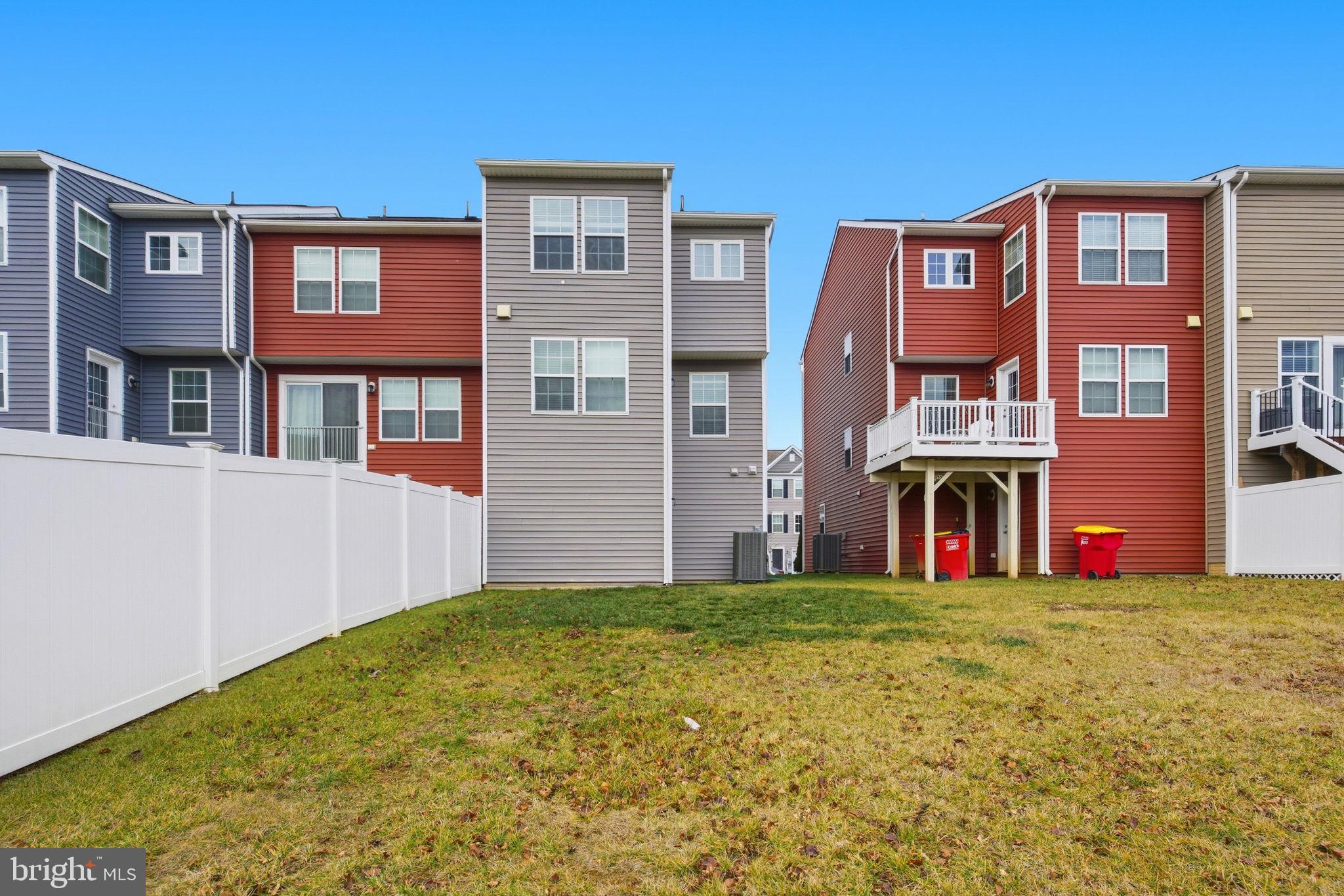 BRIAR RUN - Residential Lease