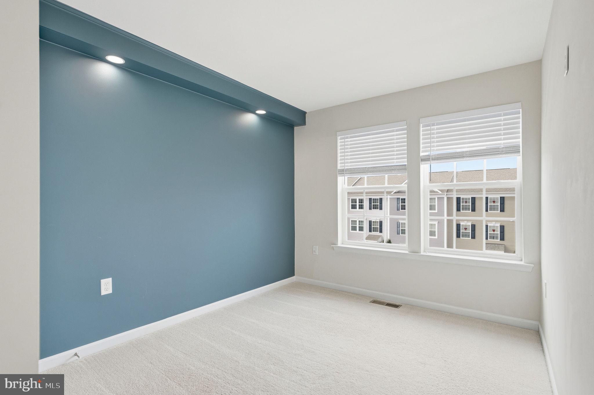 BRIAR RUN - Residential Lease