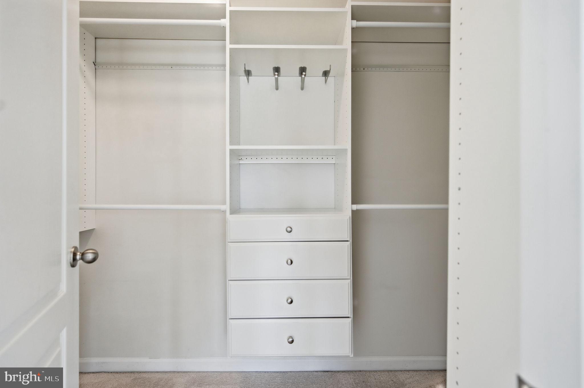 BRIAR RUN - Residential Lease