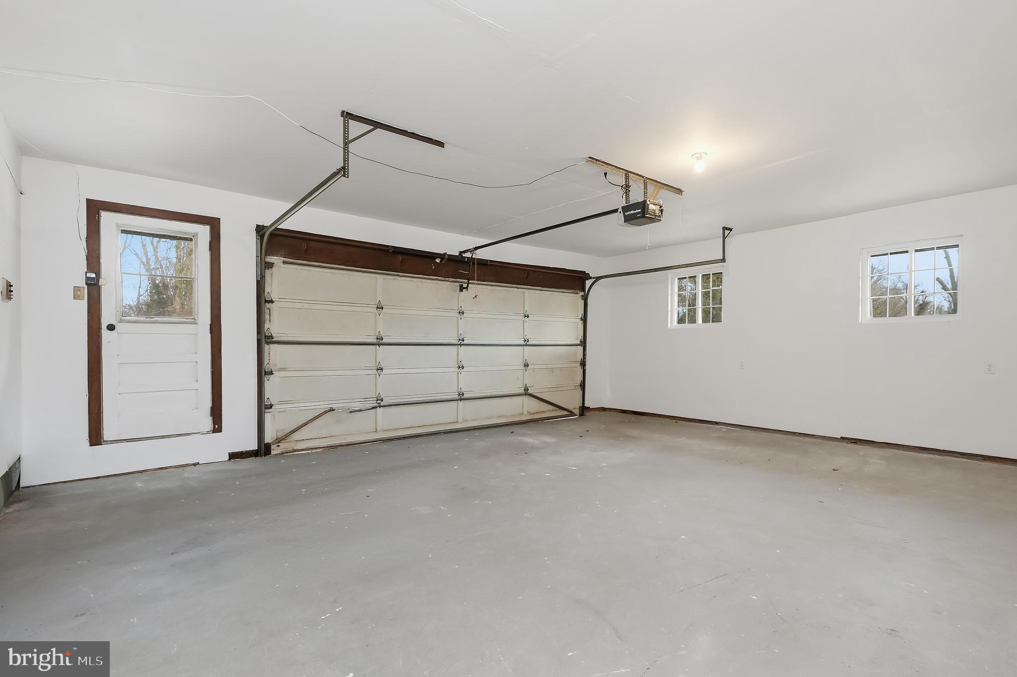 SUTER CIRCLE - Residential