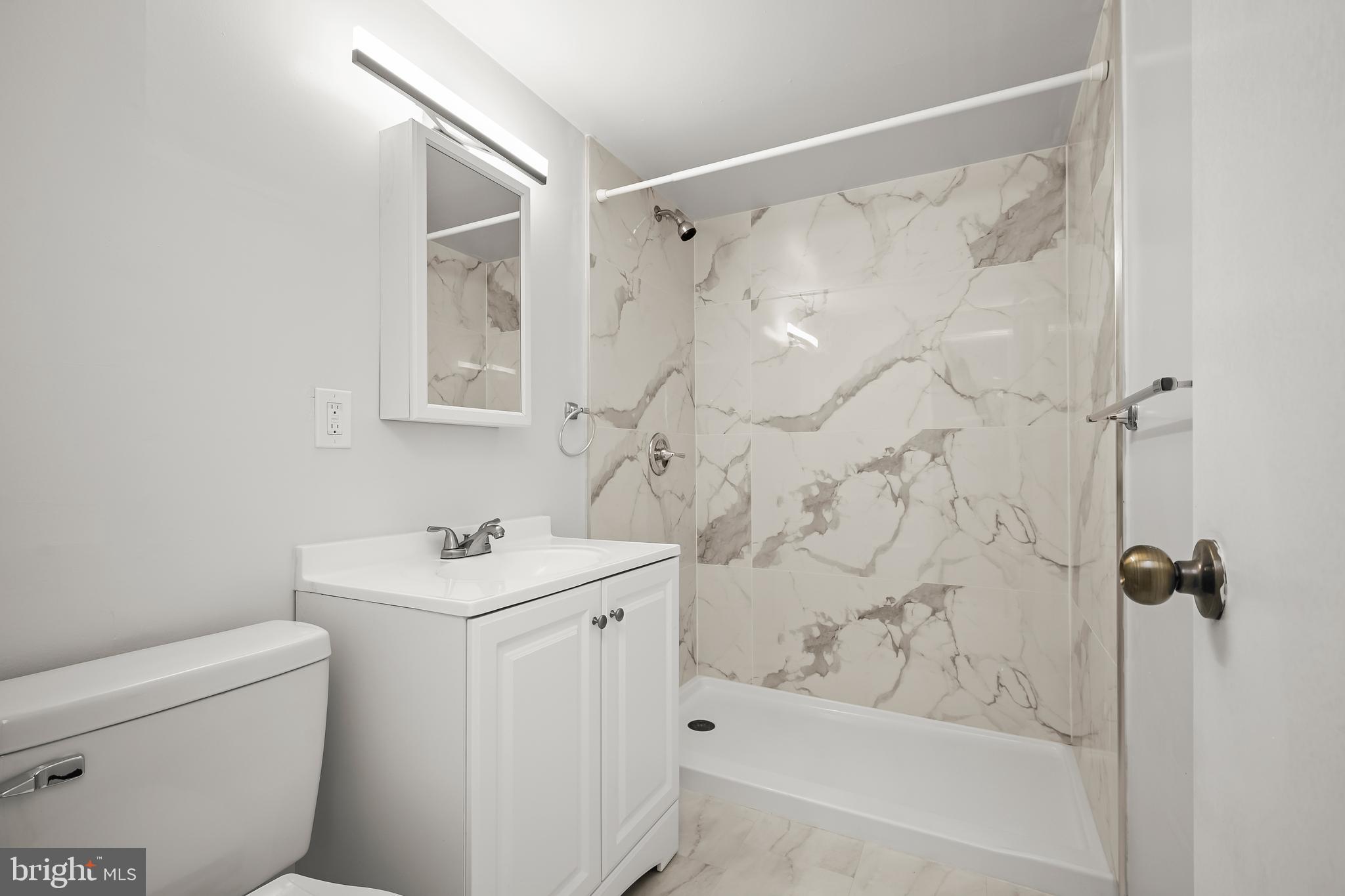 SUTER CIRCLE - Residential