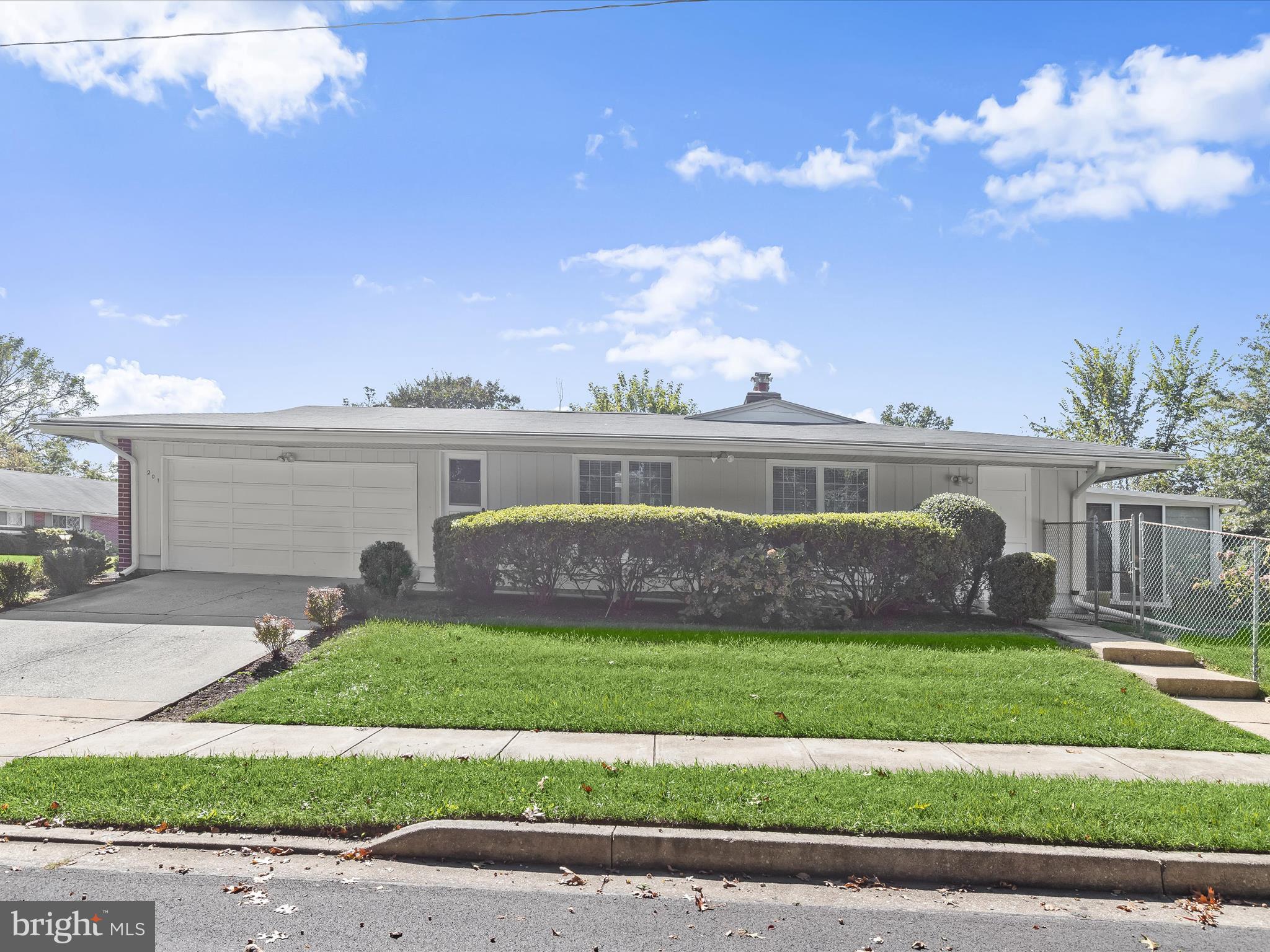 SUTER CIRCLE - Residential