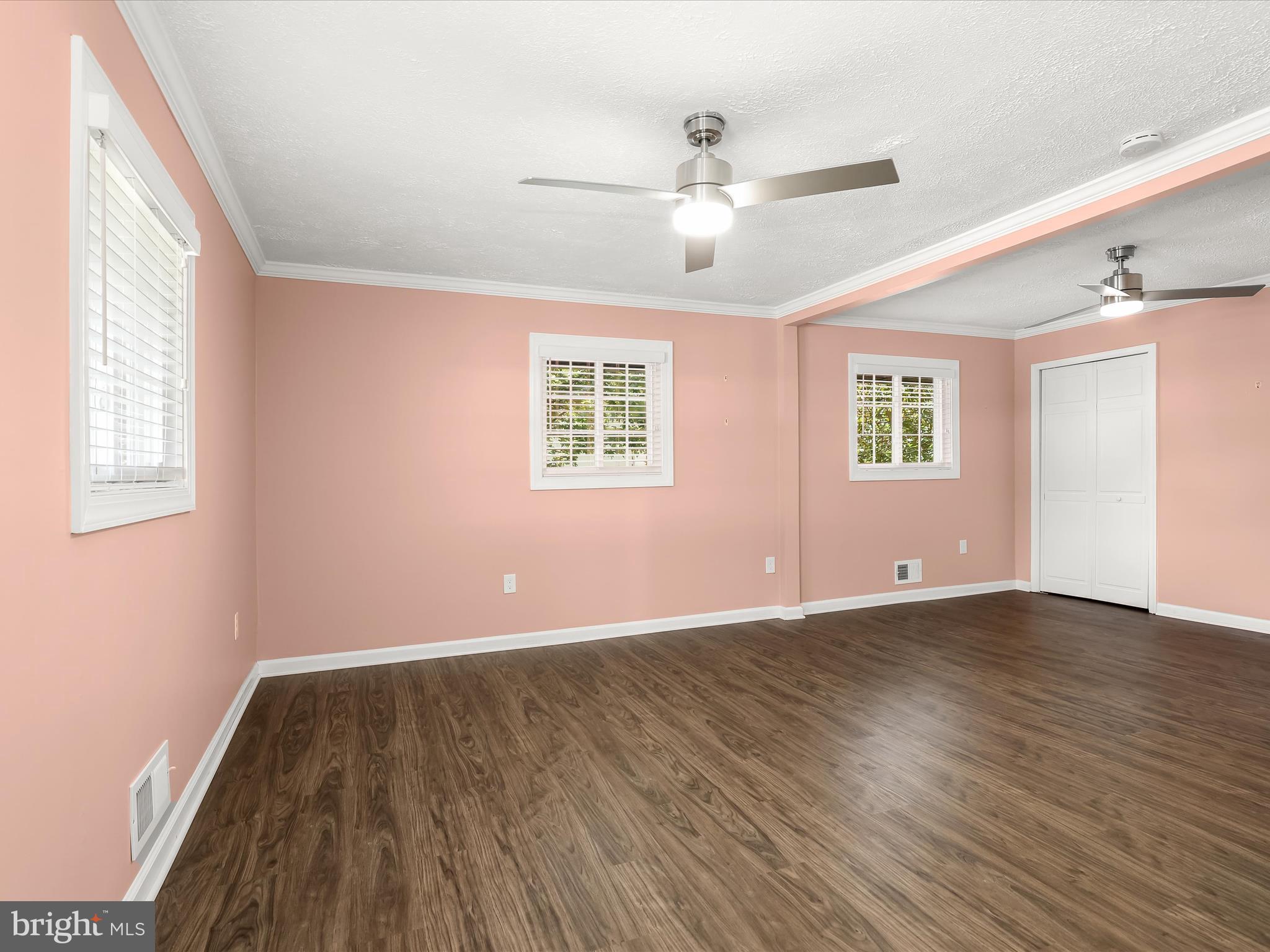 SUTER CIRCLE - Residential