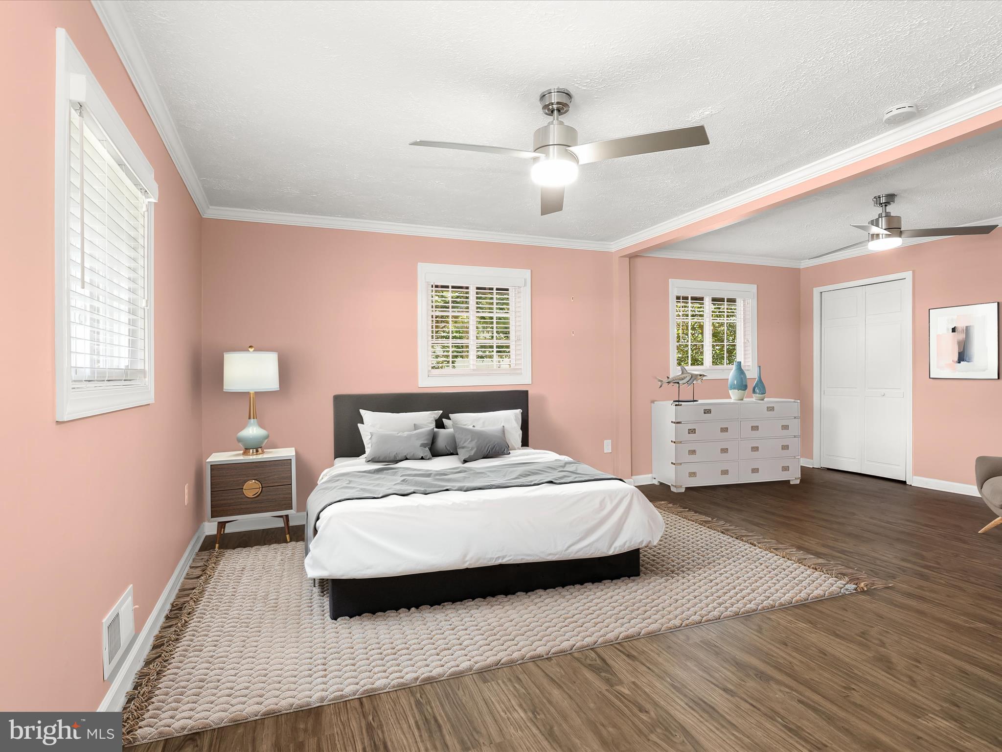 SUTER CIRCLE - Residential