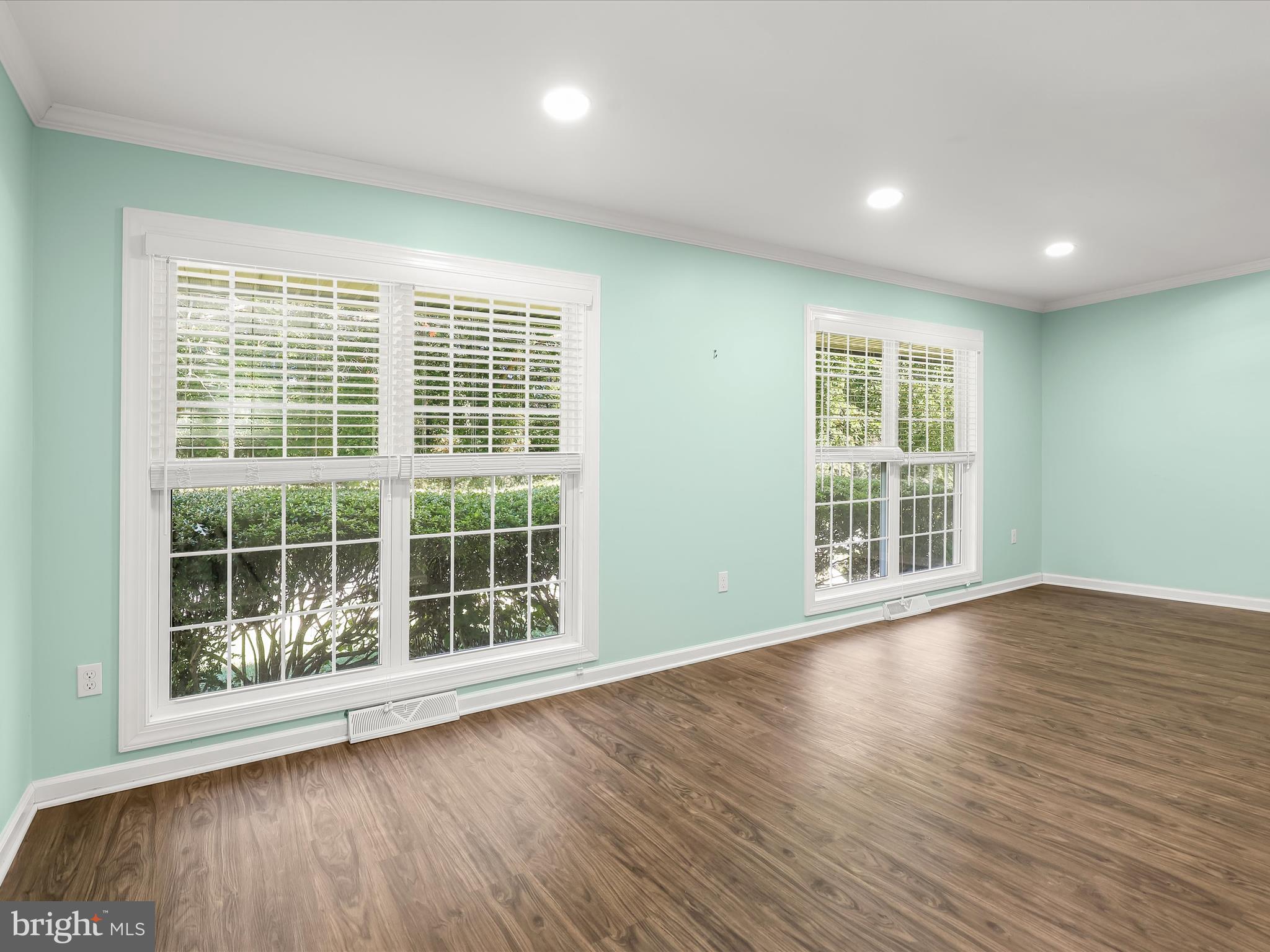 SUTER CIRCLE - Residential