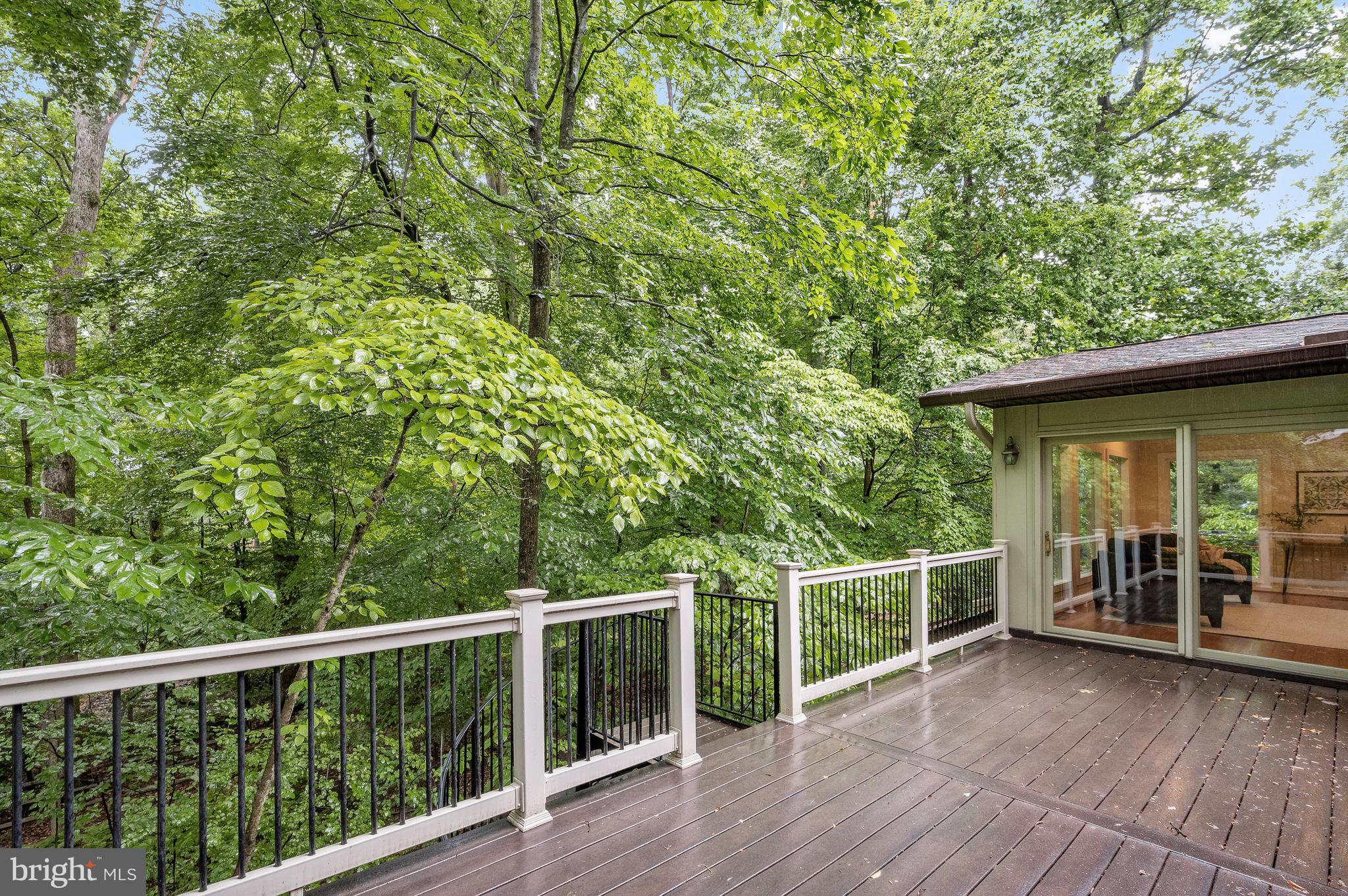 EAST GATE OF POTOMAC - Residential