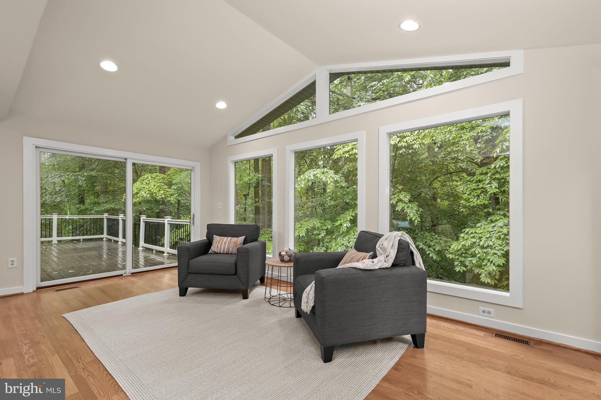 EAST GATE OF POTOMAC - Residential