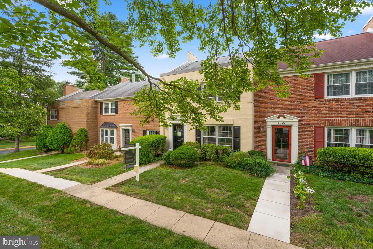 CHARLESTOWN - Residential
