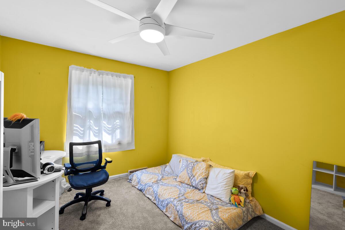 CHARLESTOWN - Residential