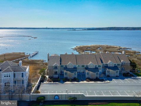 Condo For Sale - 40084 Grant Drive #74<br/> FENWICK ISLAND, DE 19944