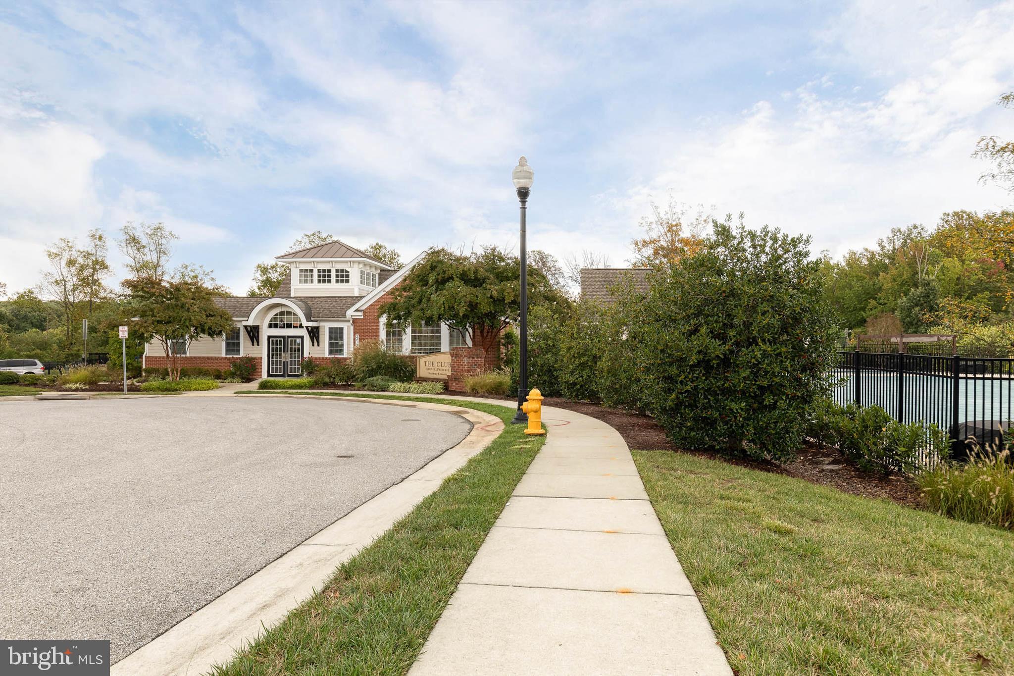 POINTE AT ARUNDEL PRESERVES - Residential