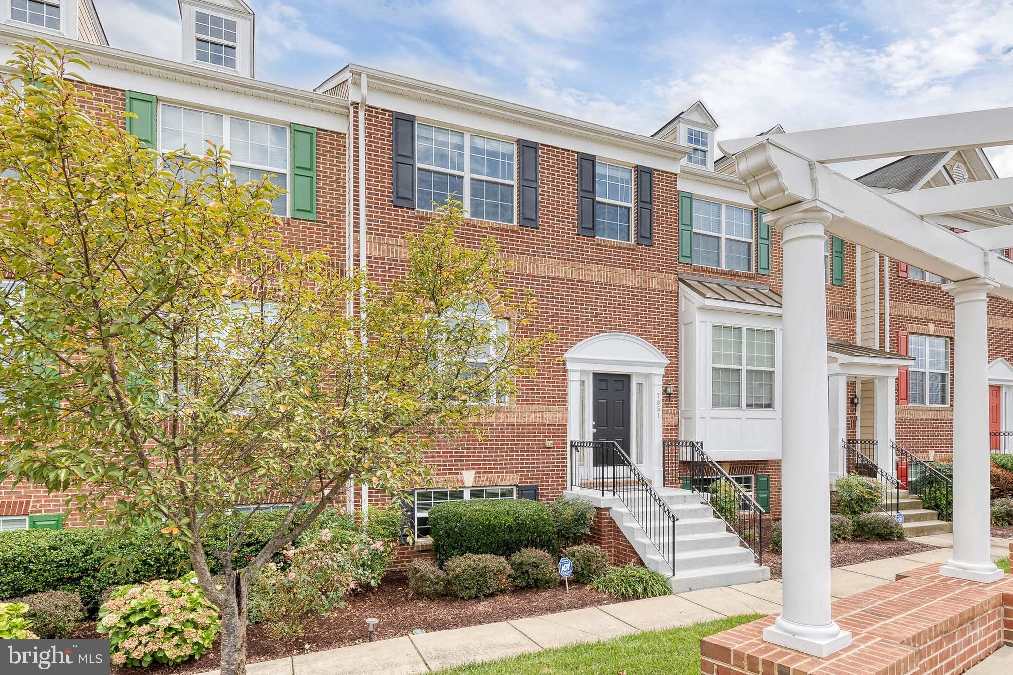 POINTE AT ARUNDEL PRESERVES - Residential