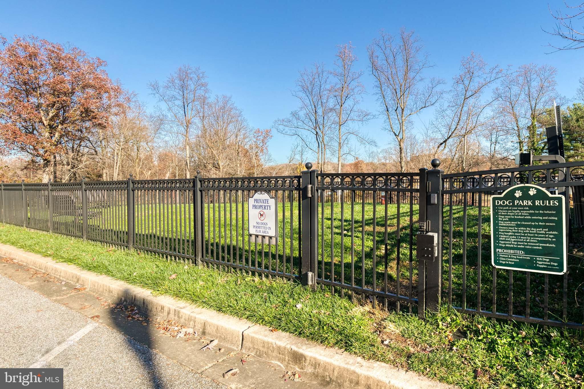 POINTE AT ARUNDEL PRESERVES - Residential