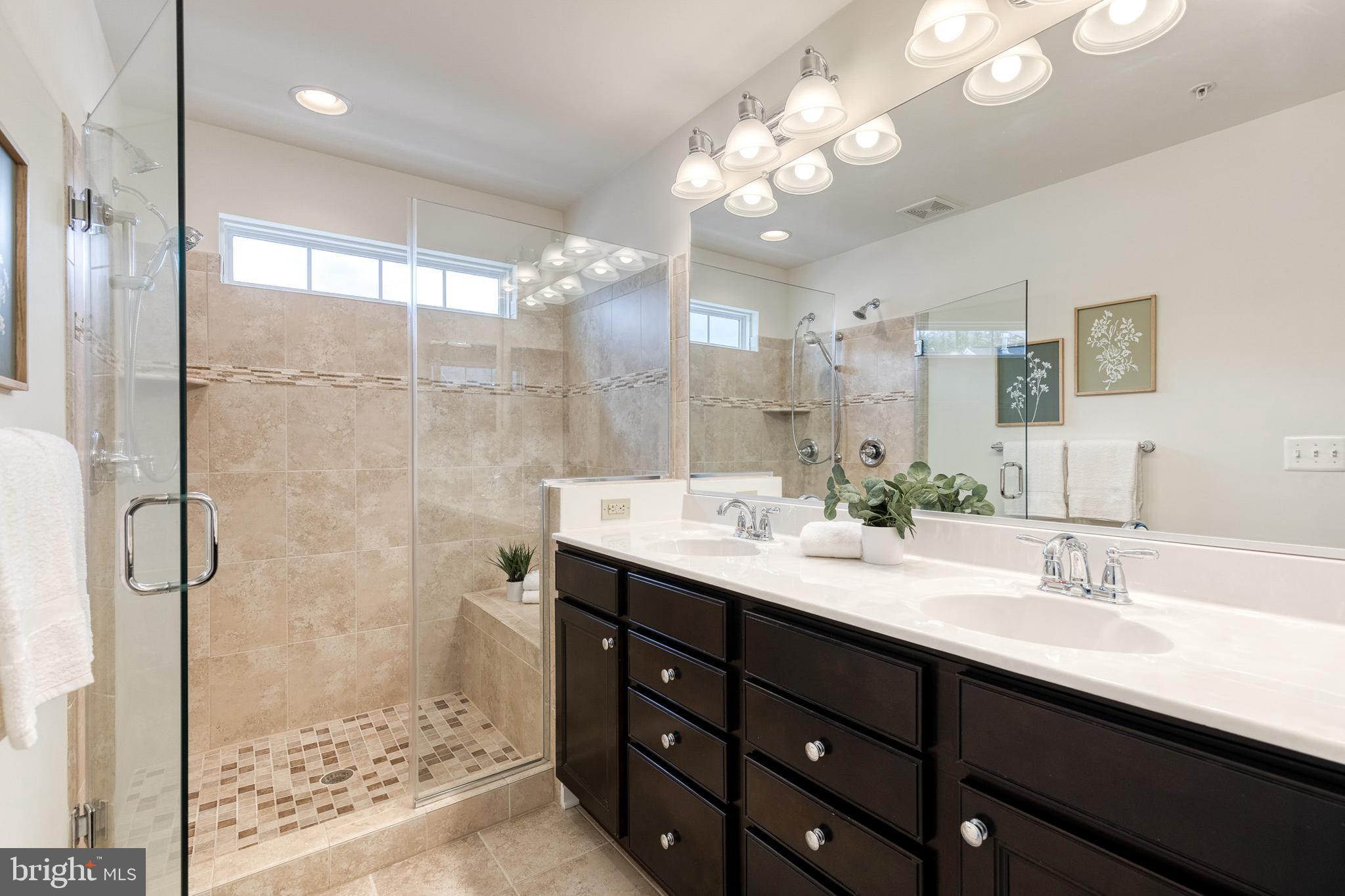 POINTE AT ARUNDEL PRESERVES - Residential