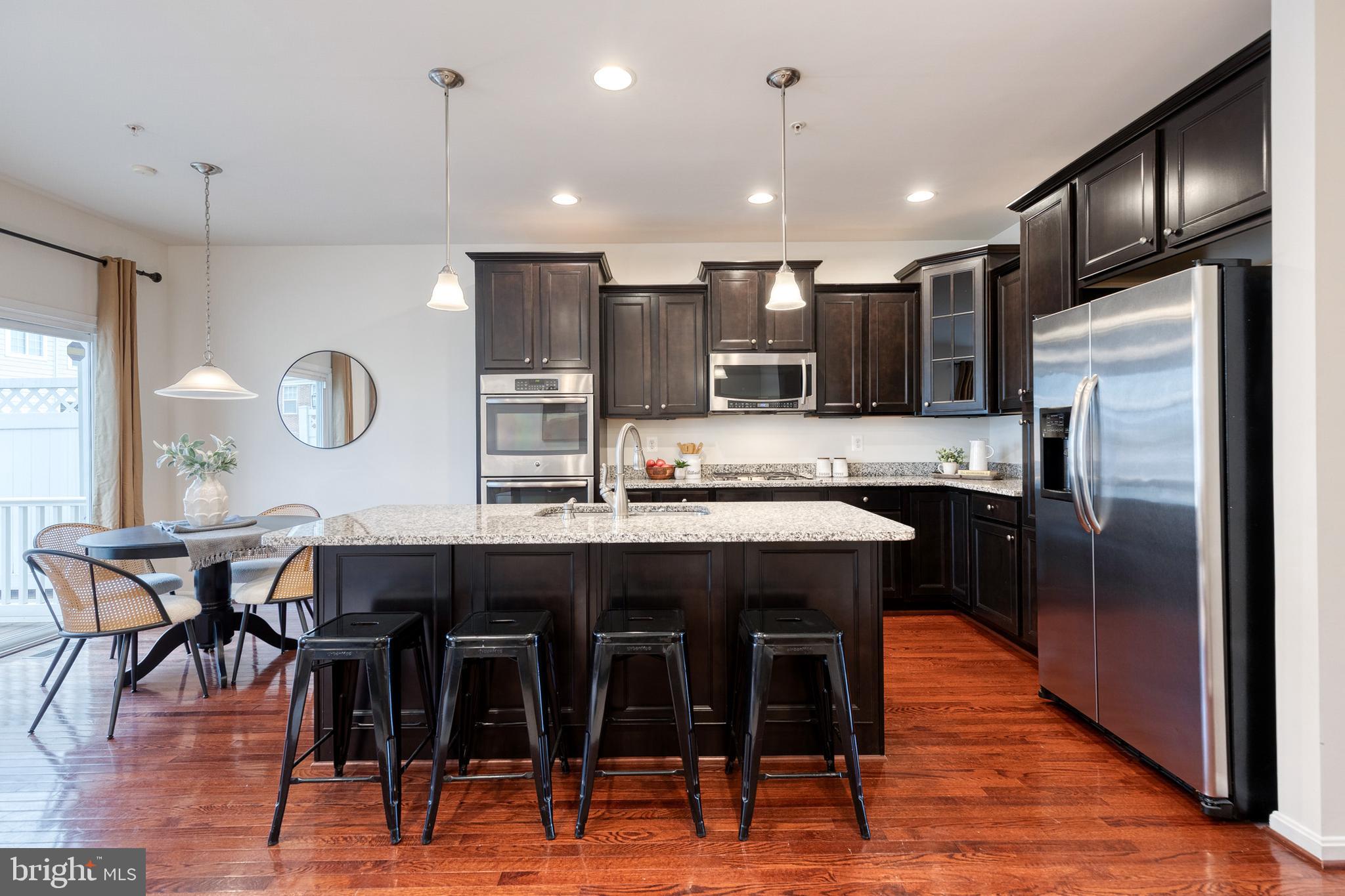 POINTE AT ARUNDEL PRESERVES - Residential