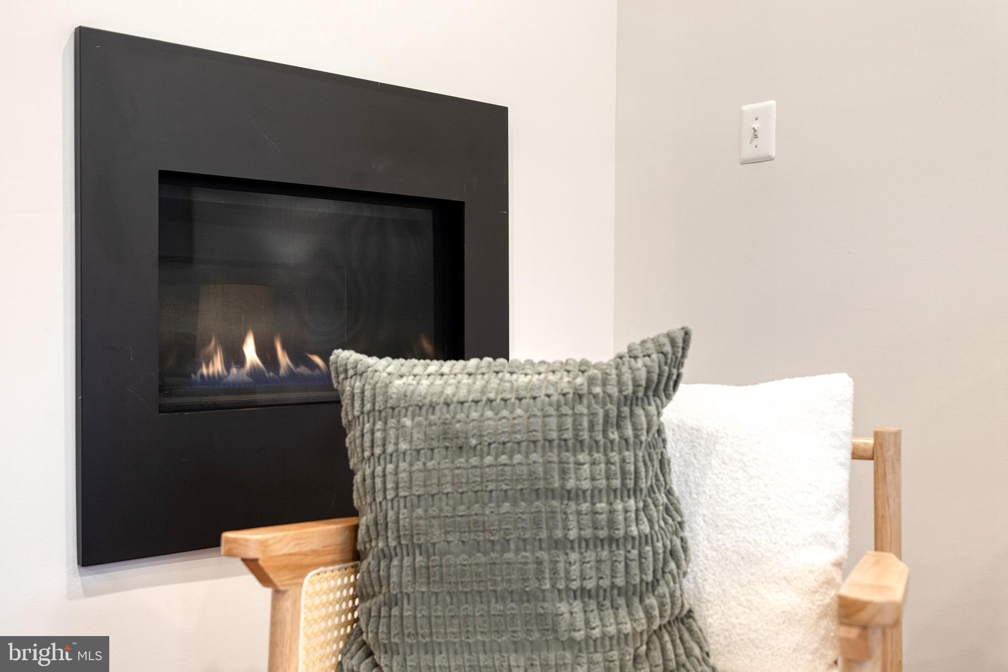 POINTE AT ARUNDEL PRESERVES - Residential