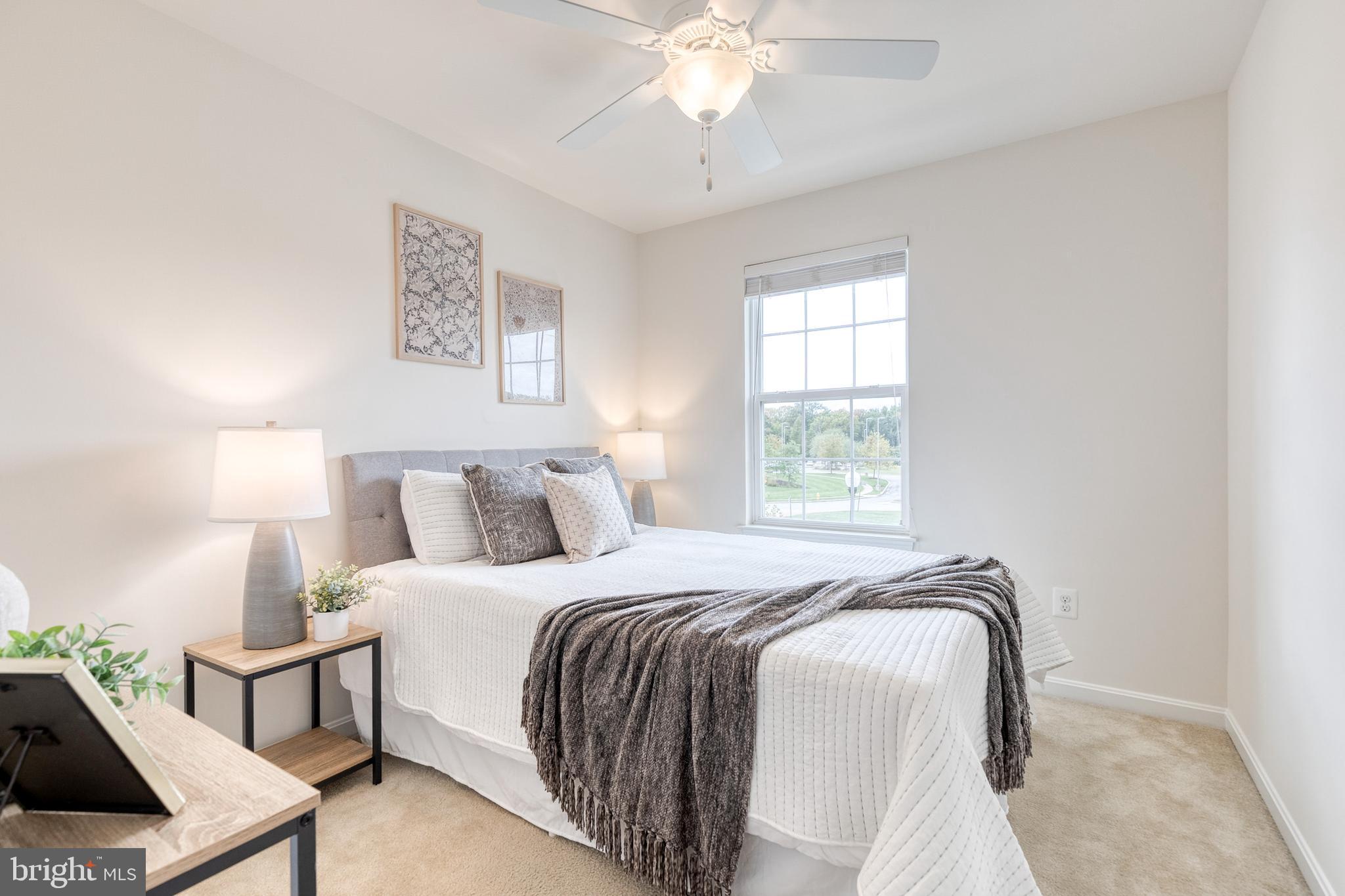 POINTE AT ARUNDEL PRESERVES - Residential