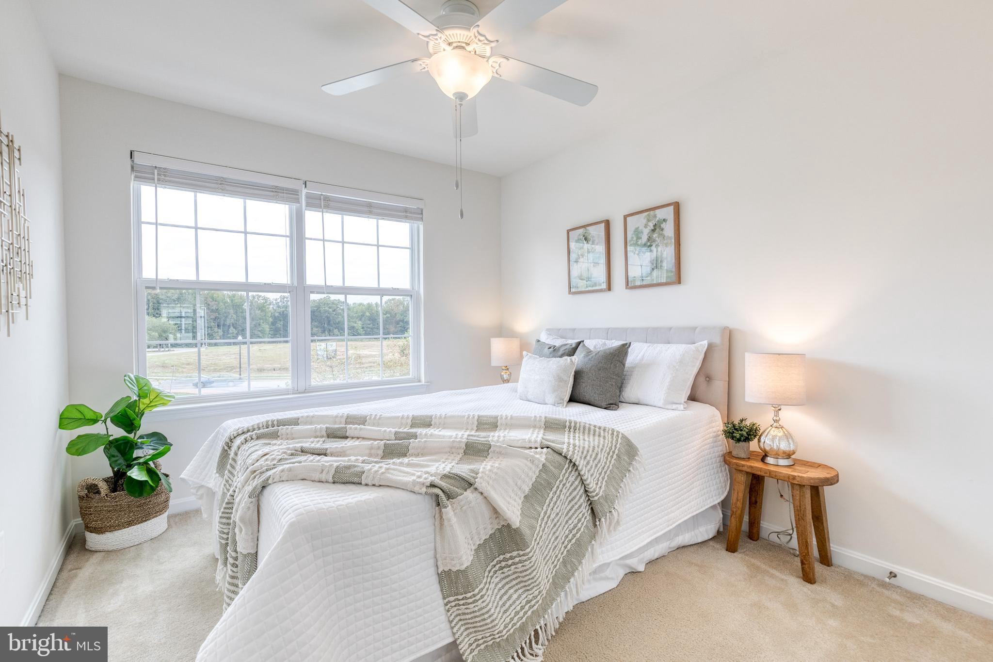 POINTE AT ARUNDEL PRESERVES - Residential