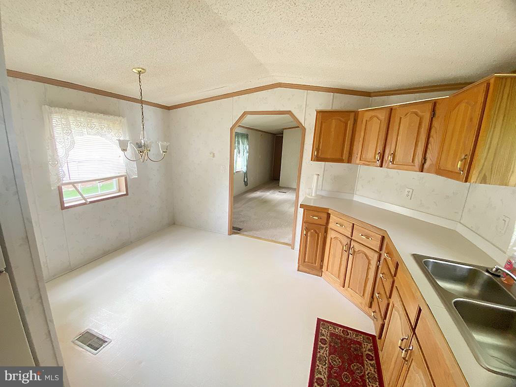 BROOKHAVEN - Residential