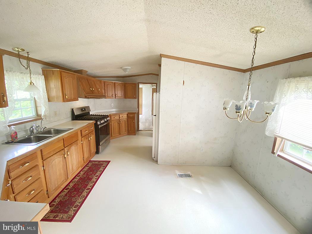 BROOKHAVEN - Residential