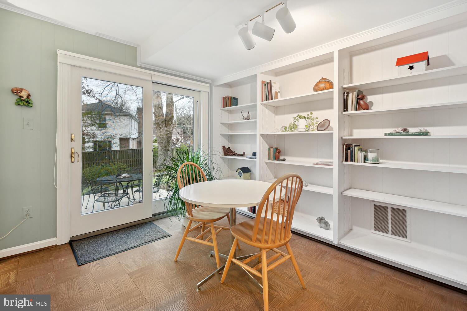 HIGHLAND STONE - Residential