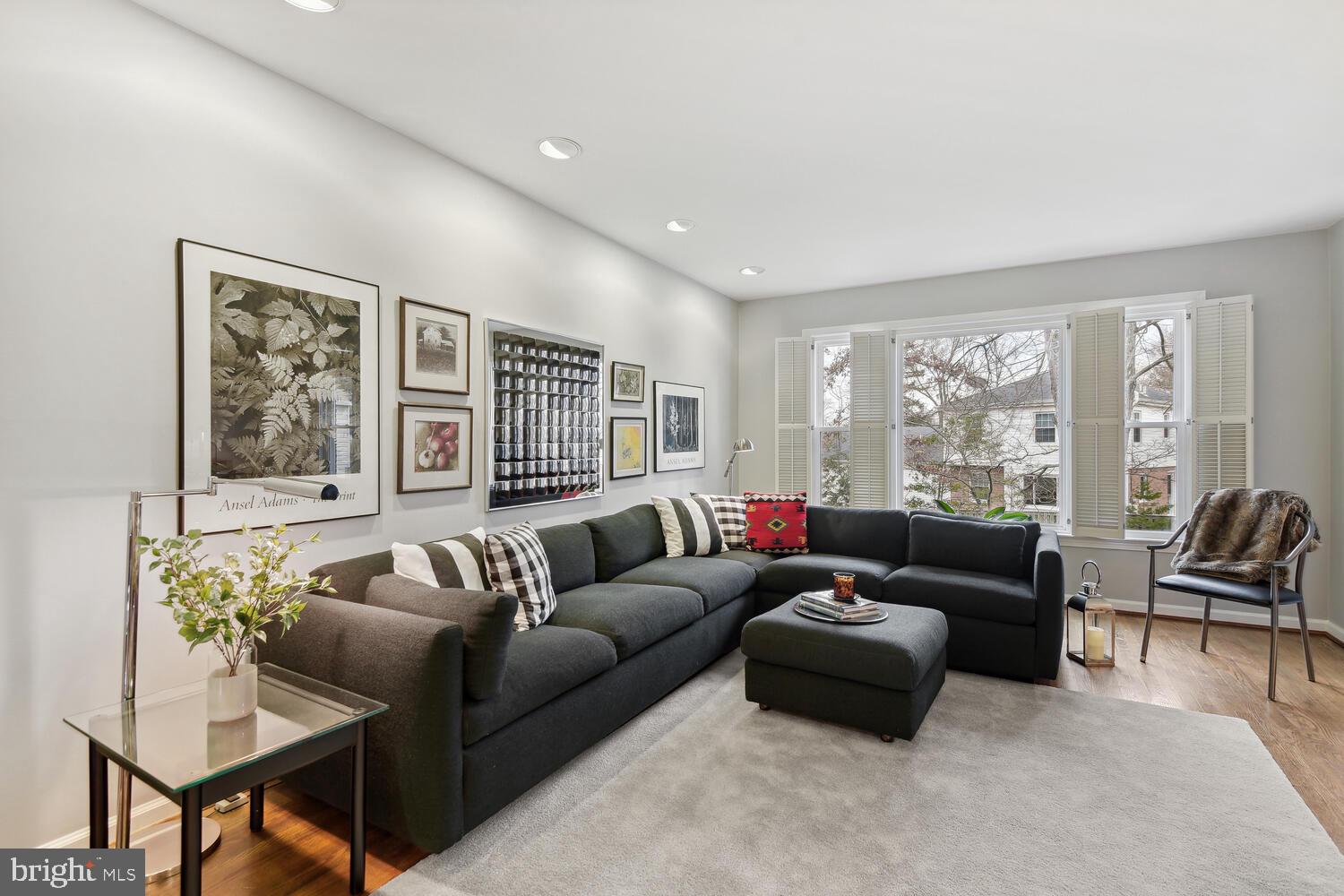 HIGHLAND STONE - Residential