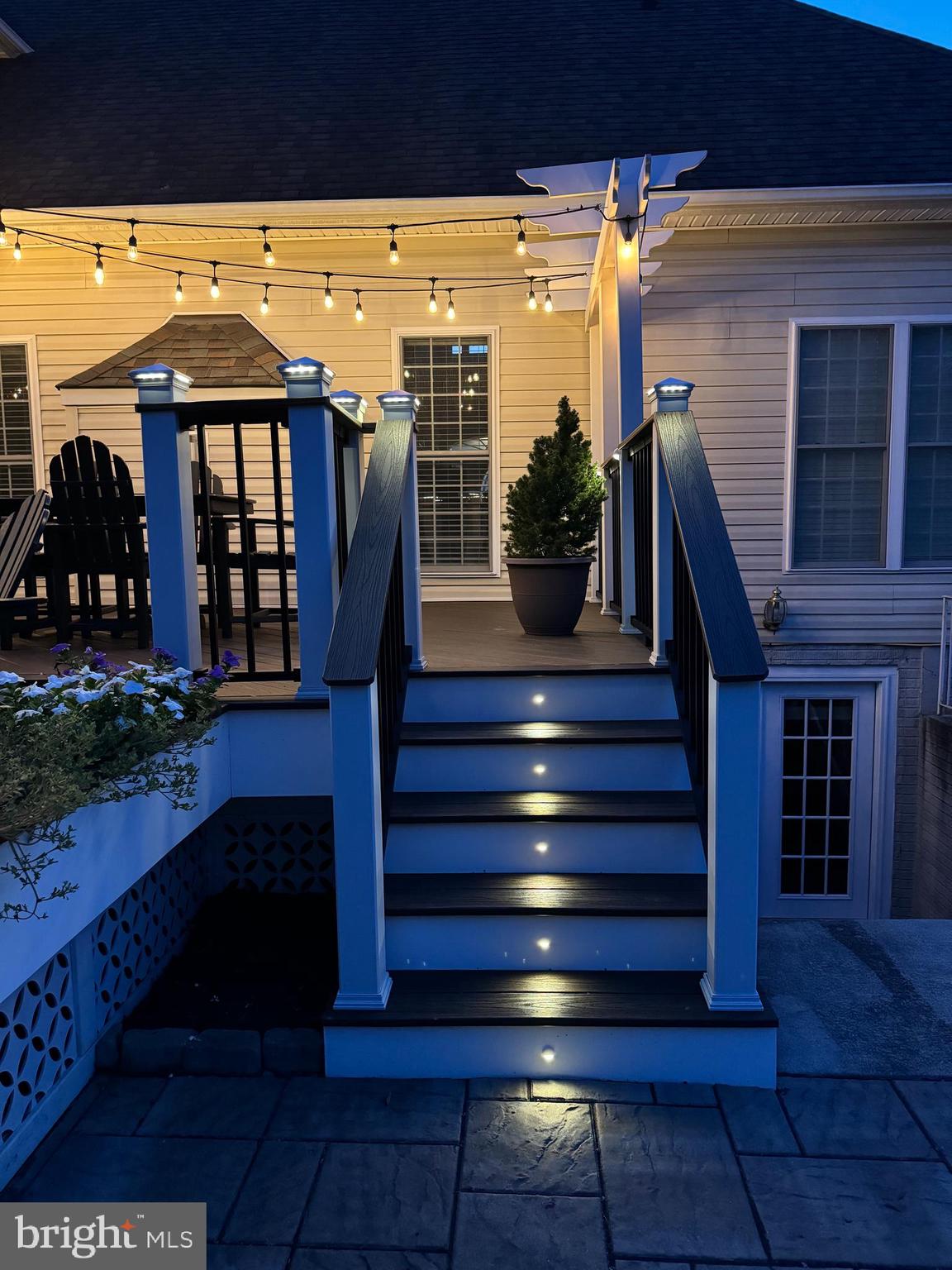 RAVENWING - Residential