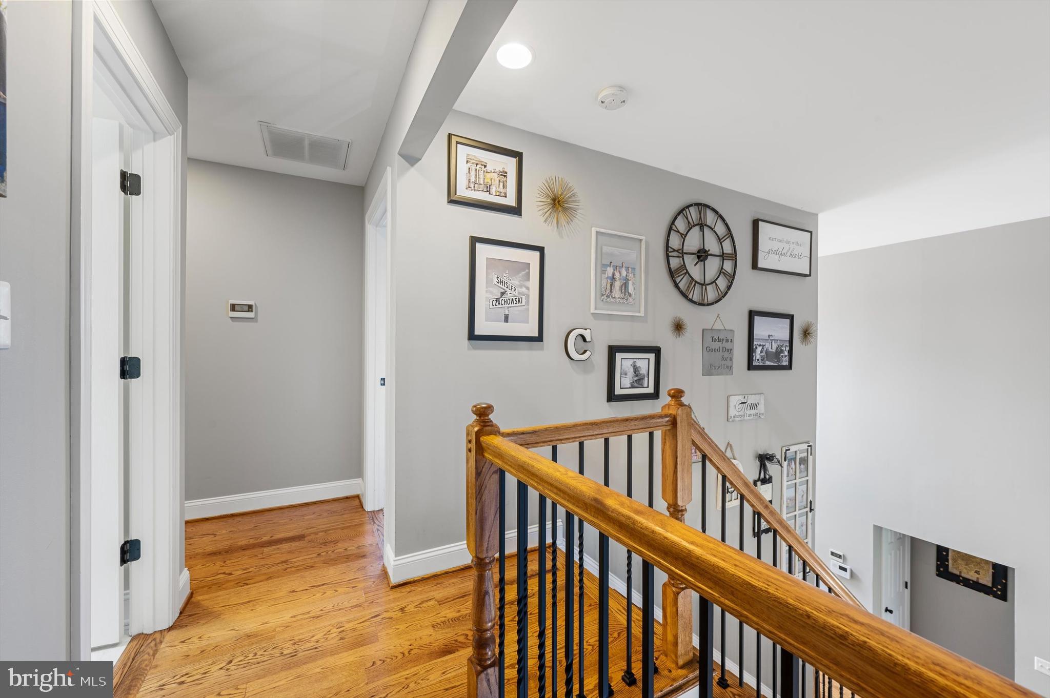 RAVENWING - Residential