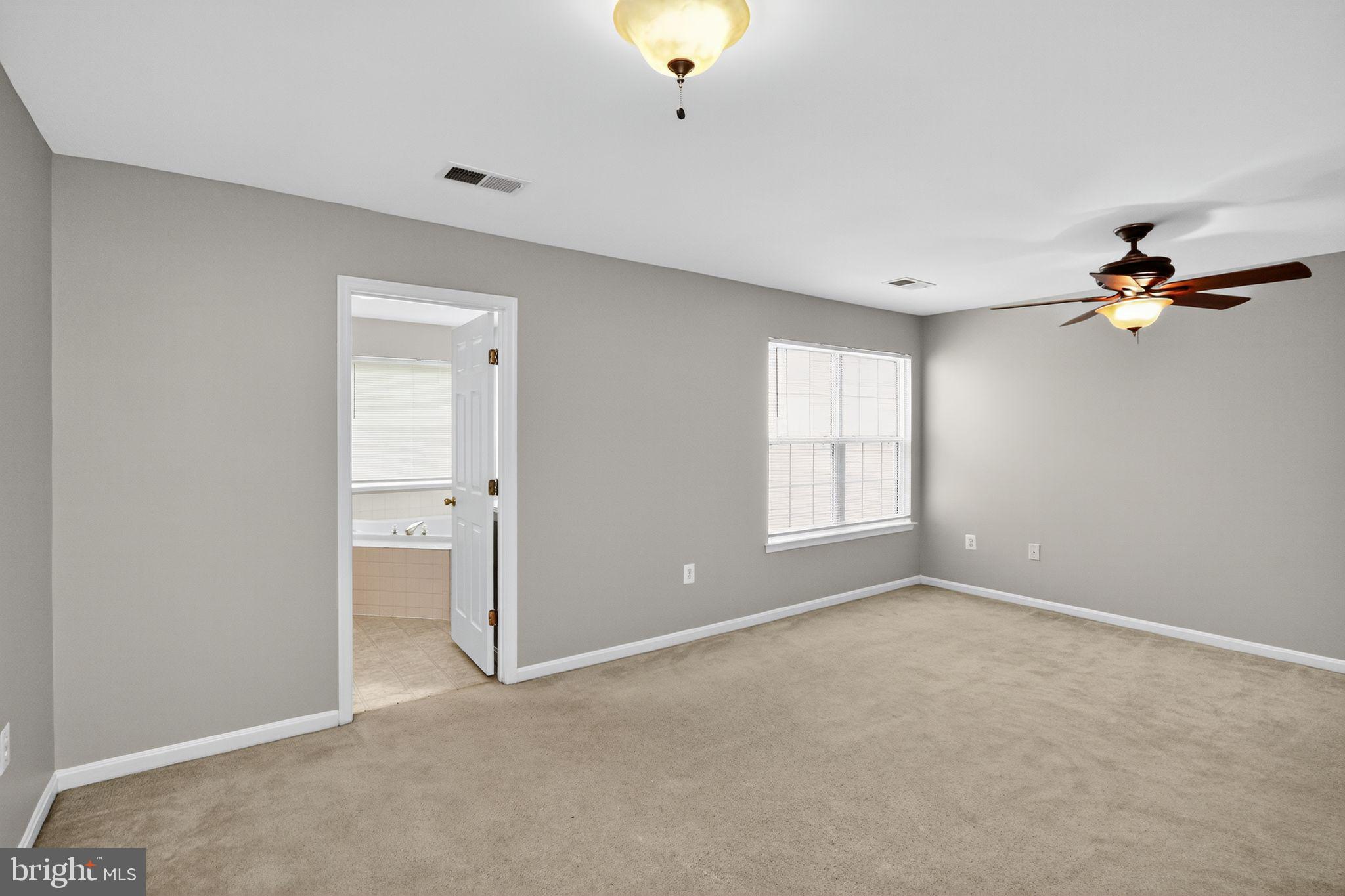 SHEFFIELD MANOR - Residential Lease