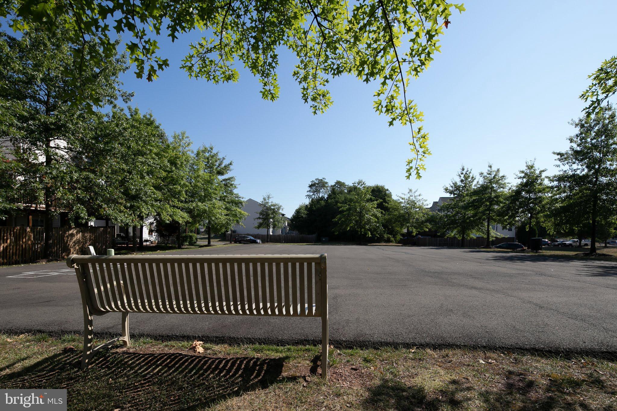 SHEFFIELD MANOR - Residential Lease