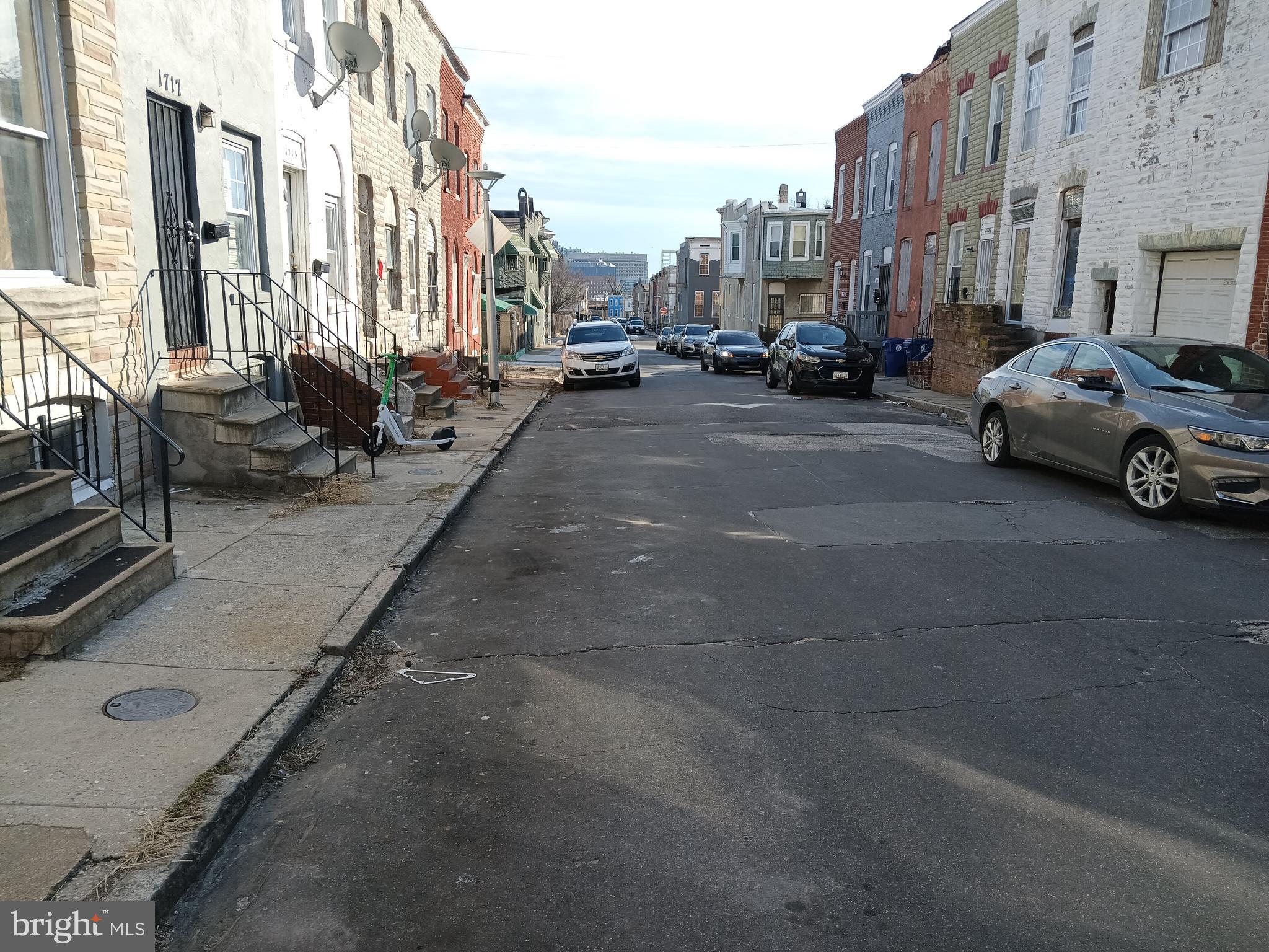 BROADWAY EAST - Residential