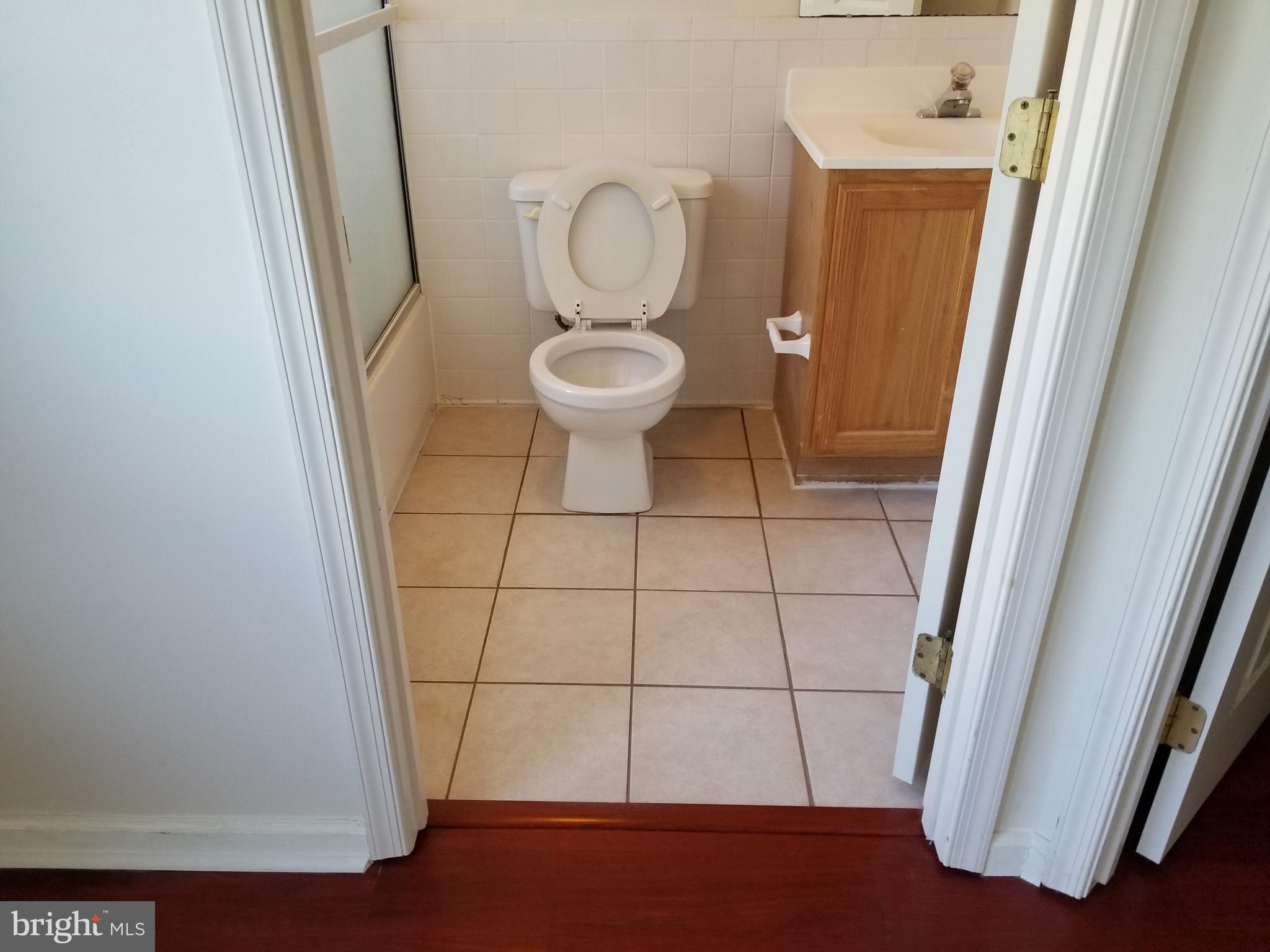 WAVERLY WOODS - Residential Lease