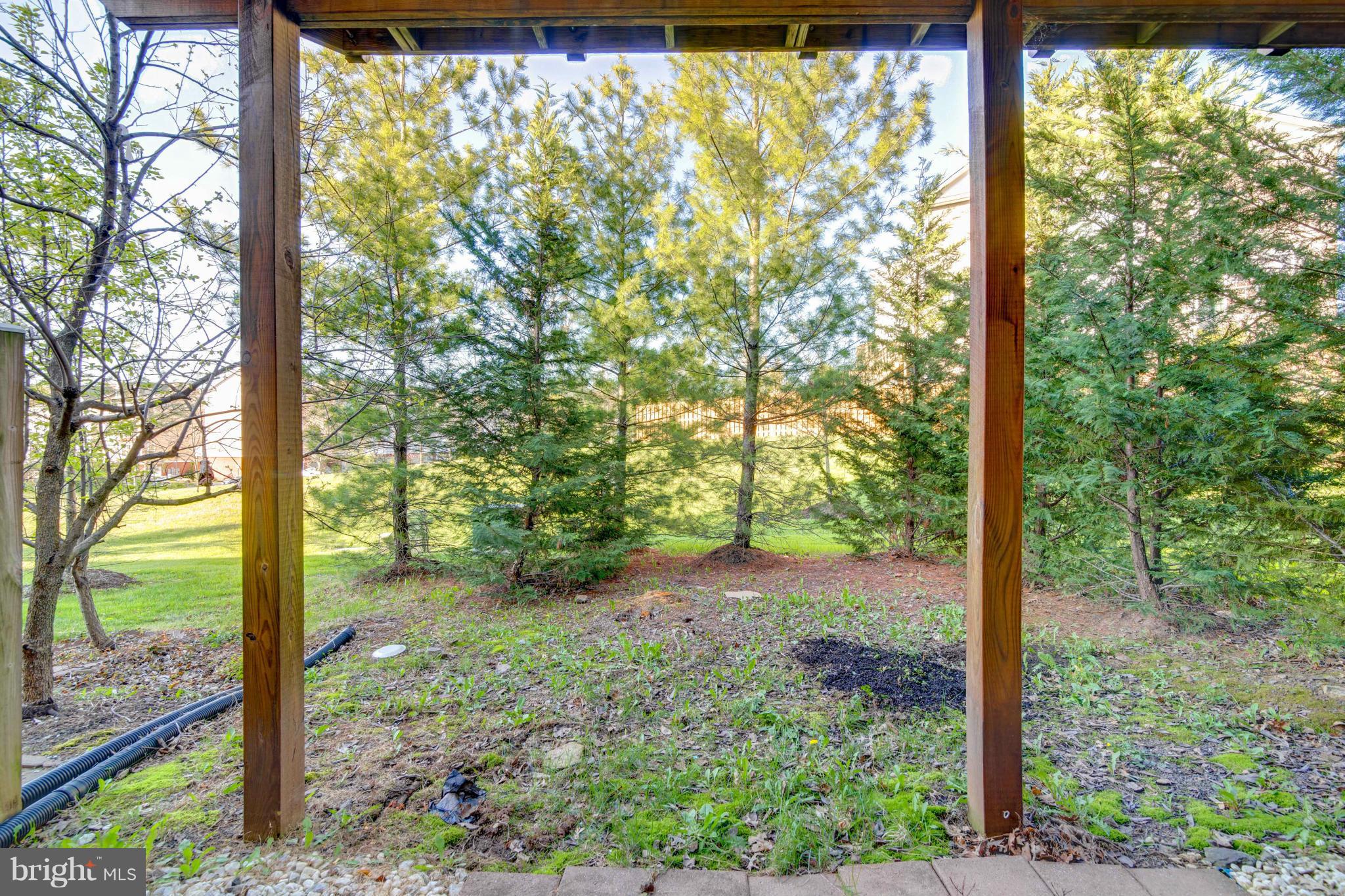 TALL OAKS - Residential Lease