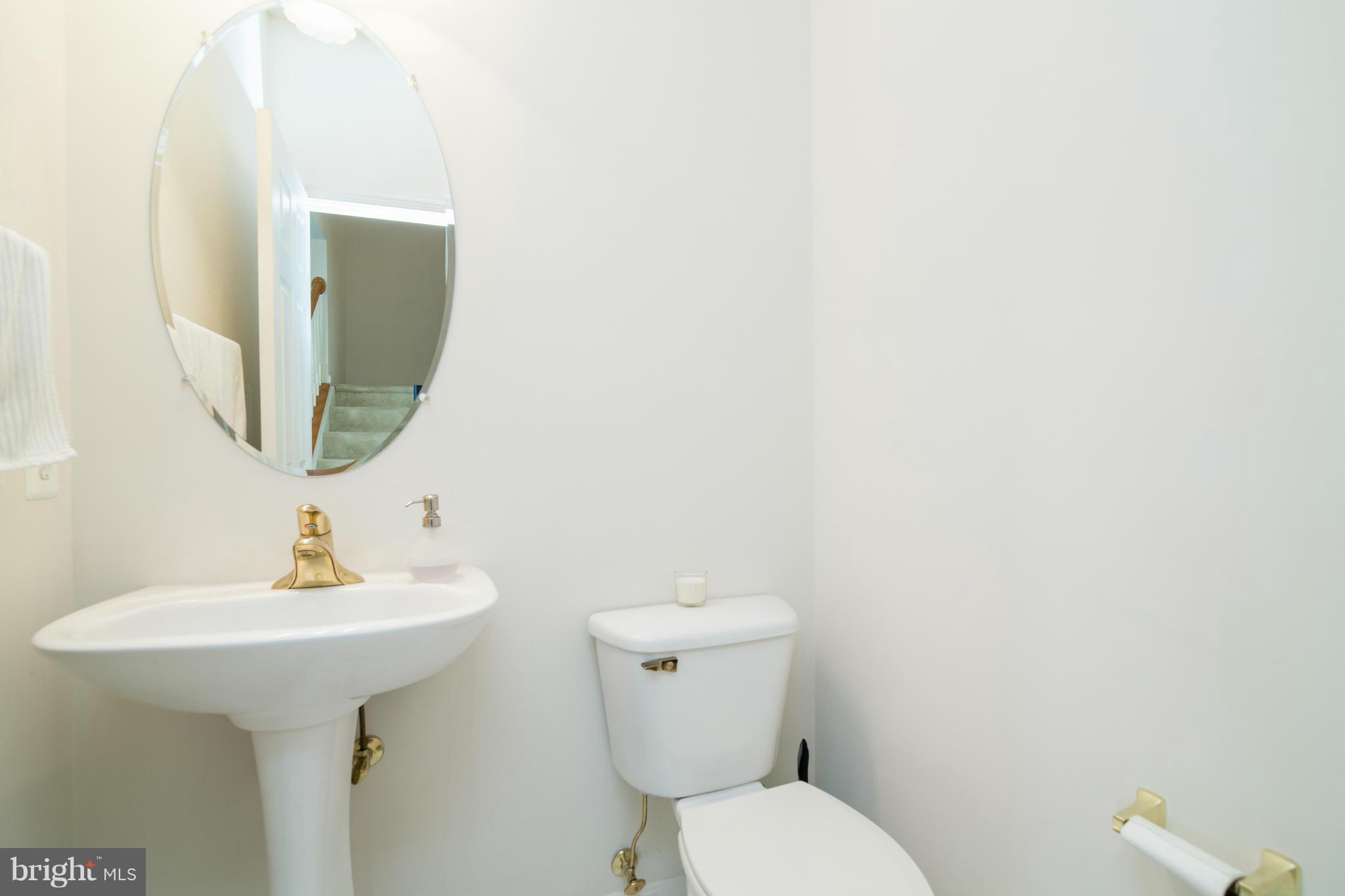 TALL OAKS - Residential Lease