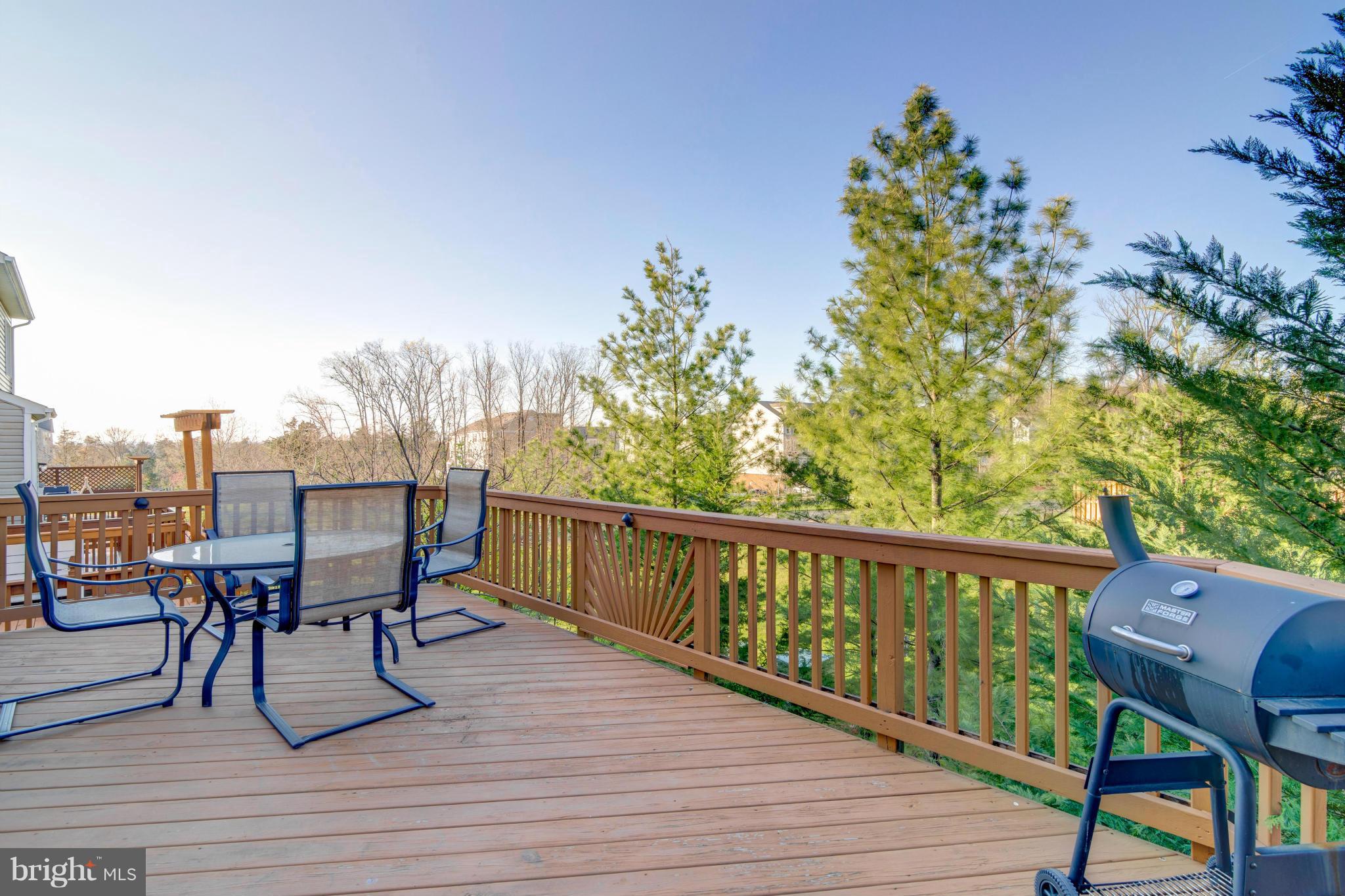 TALL OAKS - Residential Lease