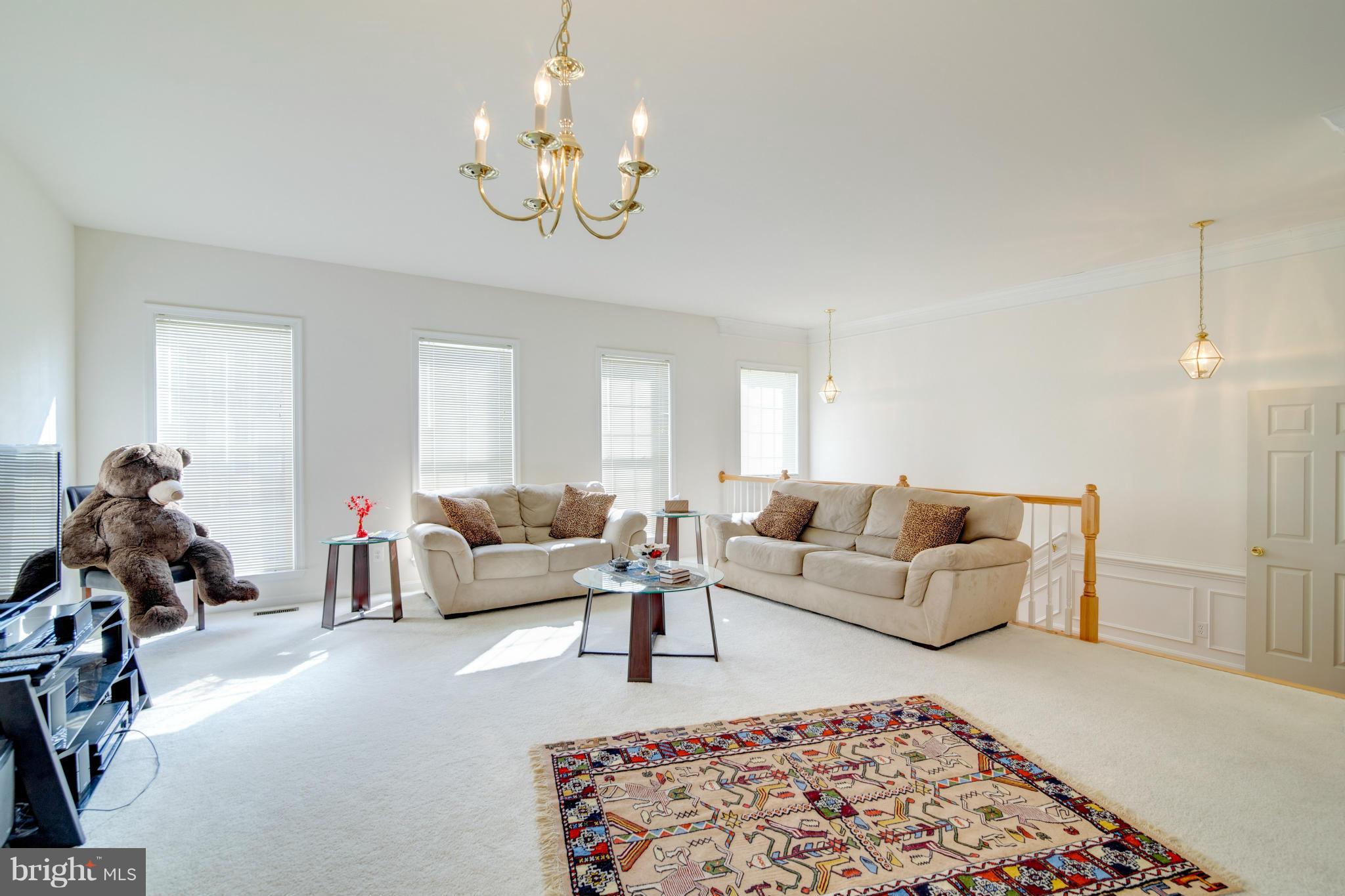 TALL OAKS - Residential Lease