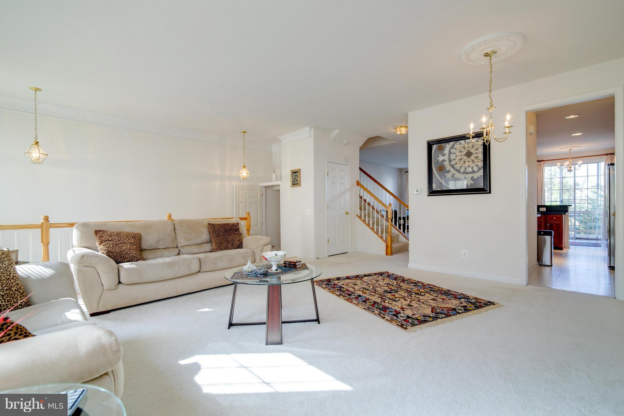 TALL OAKS - Residential Lease