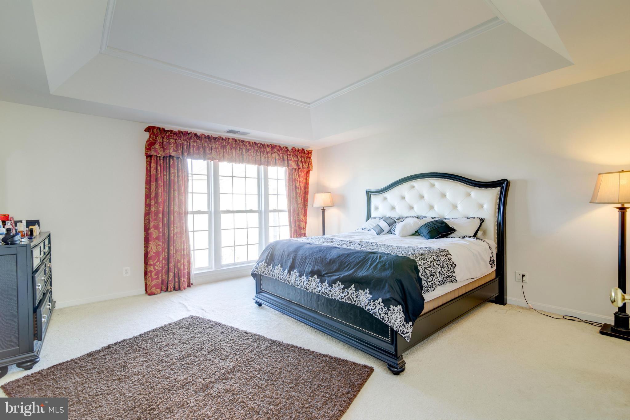 TALL OAKS - Residential Lease