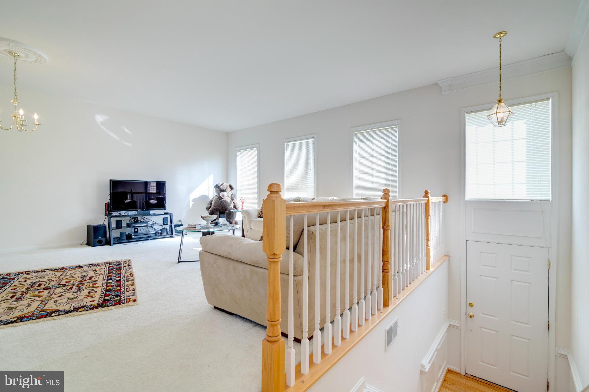 TALL OAKS - Residential Lease