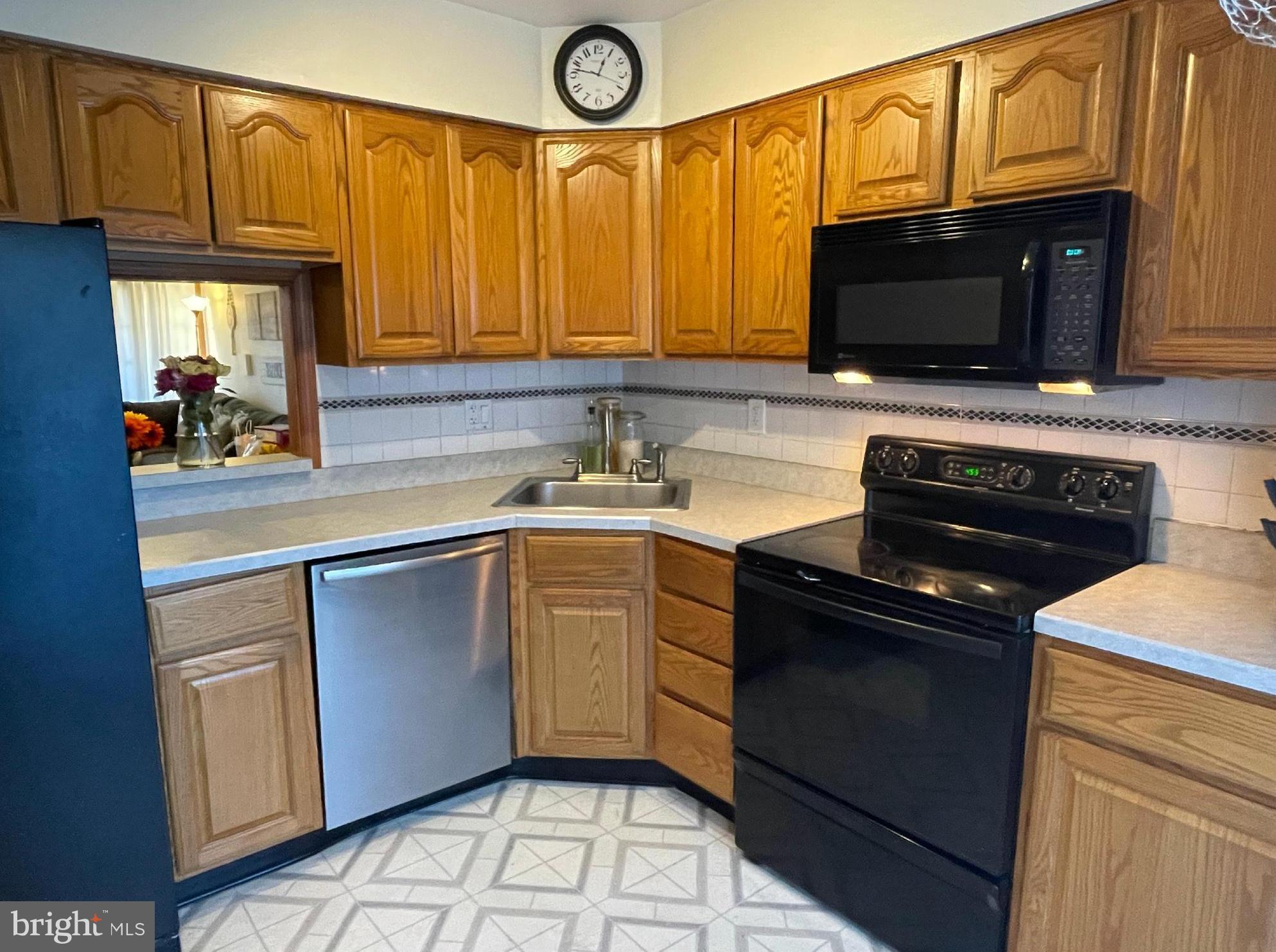 CENTENNIAL RIDGE - Residential