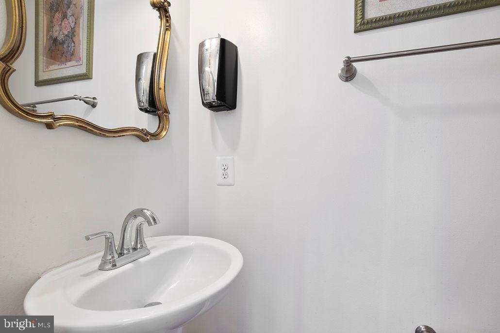 AMYCLAE ESTATES - Residential