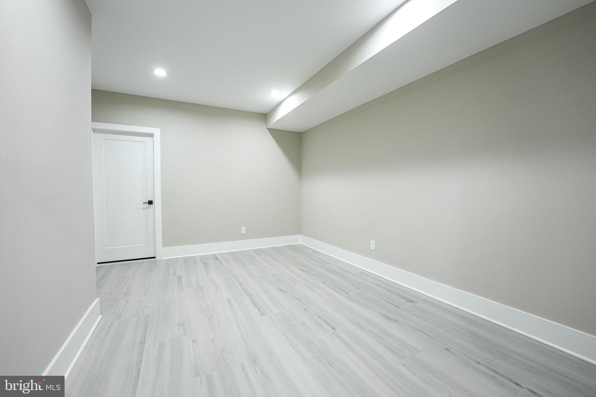 BOGERS FENWICK PARK - Residential