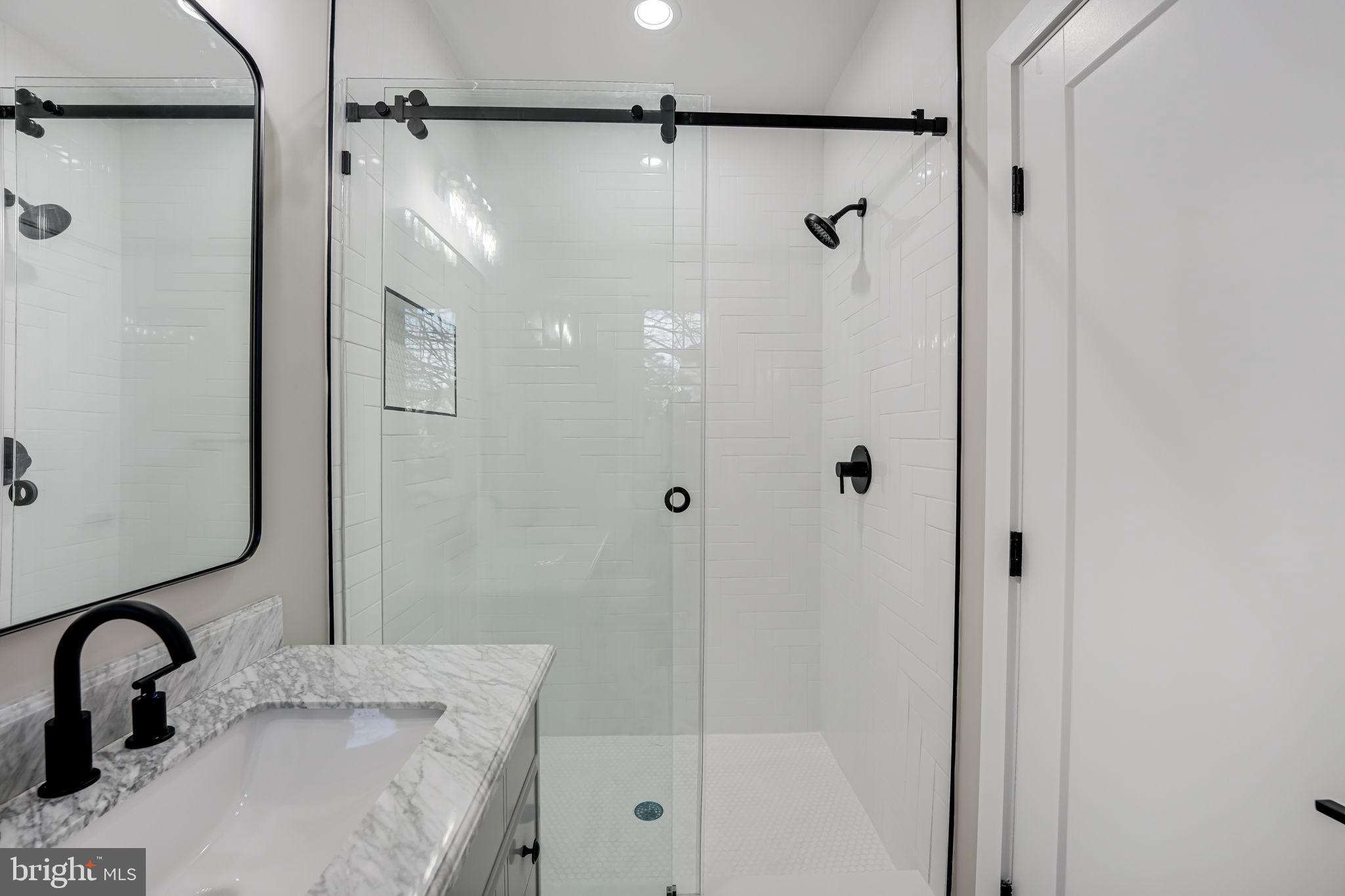 BOGERS FENWICK PARK - Residential