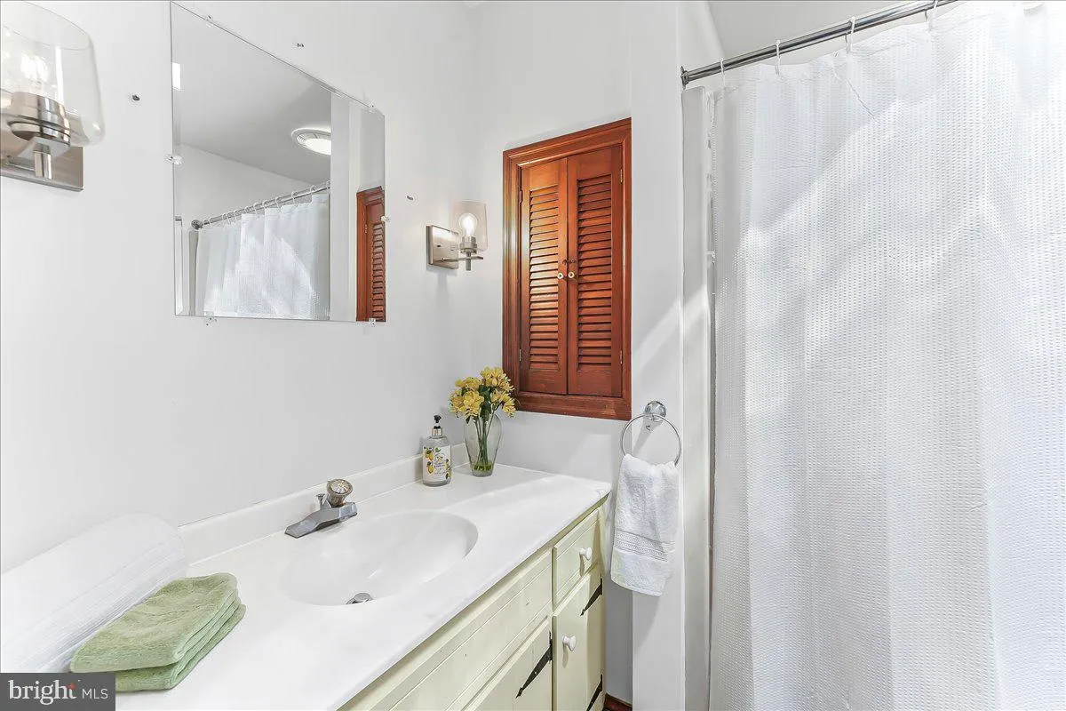 Parkesburg, Pennsylvania 19365, United States, 4 Bedrooms Bedrooms, ,3 BathroomsBathrooms,Residential,Coming Soon,180766