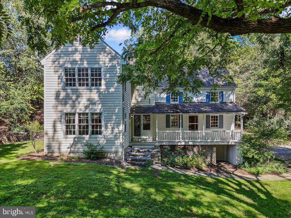 72 E HIGHLAND ROAD
